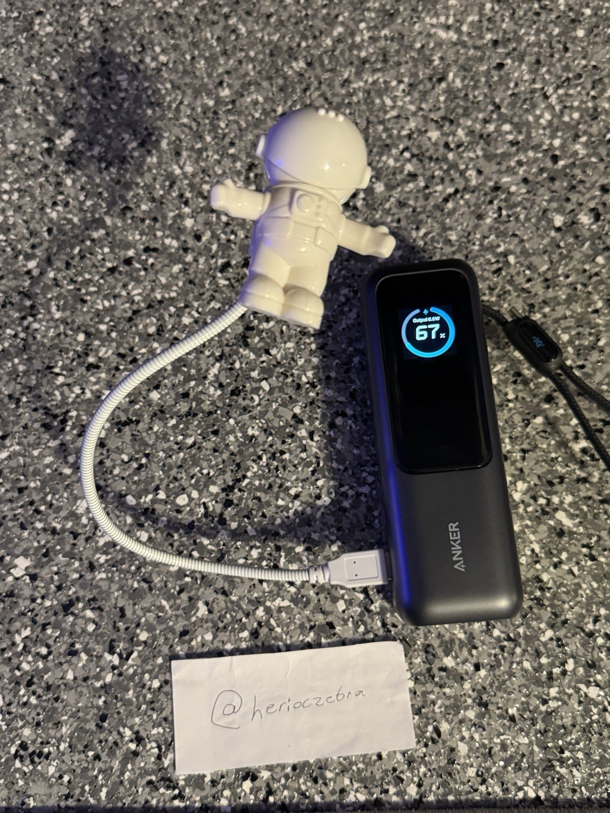 USB ASTRONAUT LED LIGHT - FLEXIBLE ASTRO SPACEMAN NIGHT LITE FOR LAPTOP PC