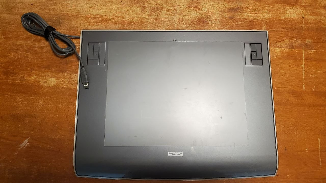 Wacom Intuos 3 PTZ-930 9x12 Graphics Tablet USB Used (No Pen)