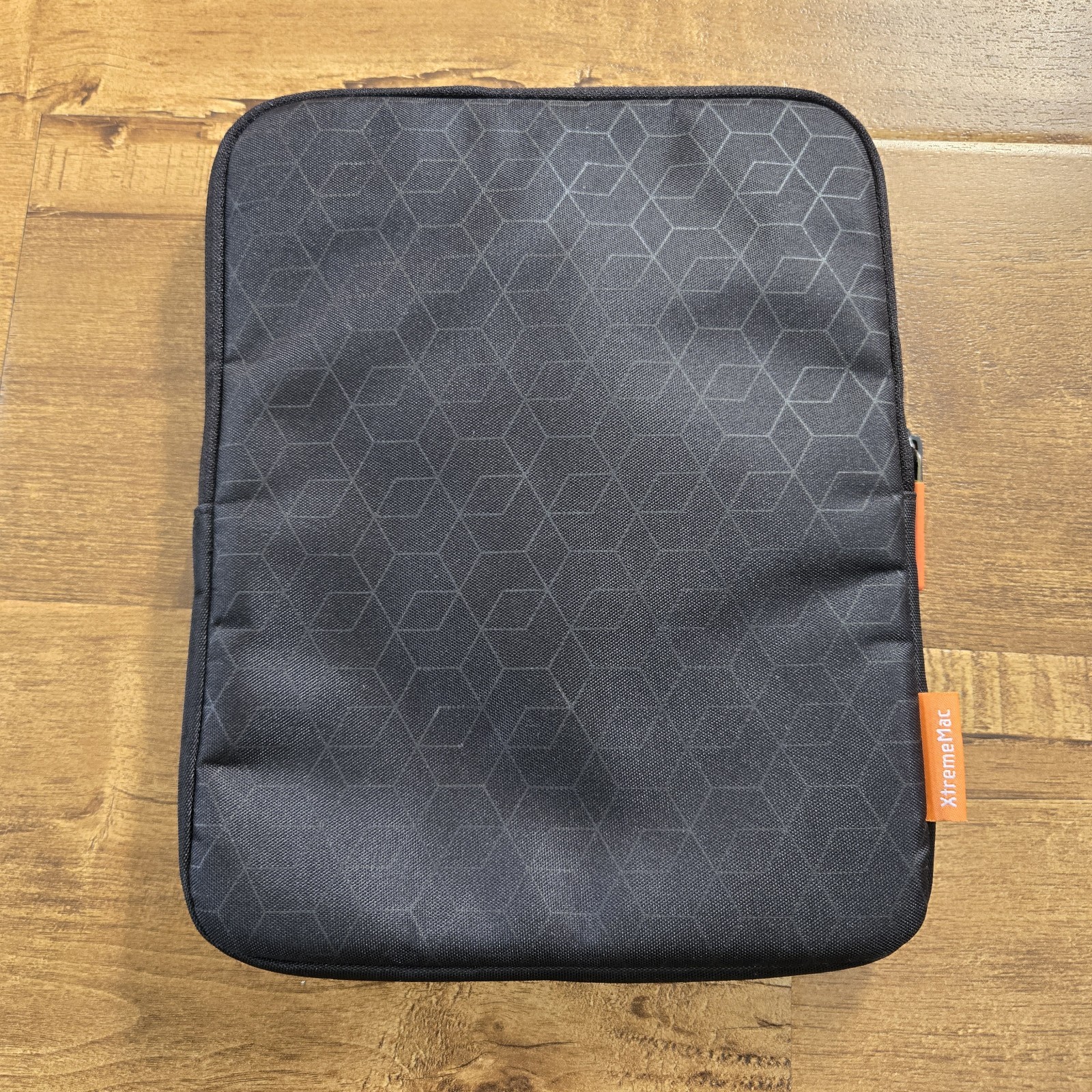 XtremeMac iPad Nylon Sleeve Zipper Soft Pouch Case 