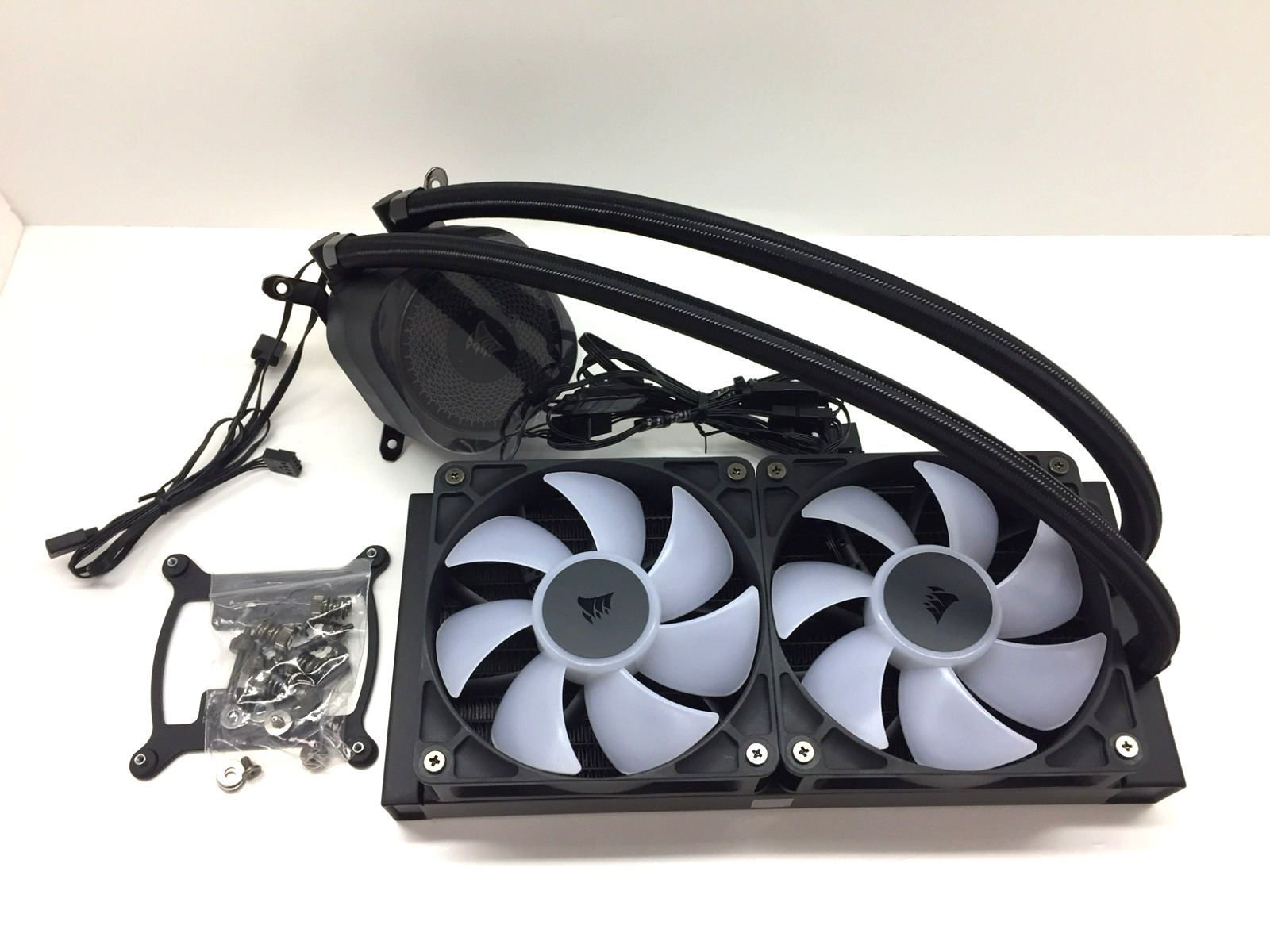 CORSAIR - NAUTILUS 240 ARGB Liquid CPU Cooler with RS120 ARGB Fans - Black