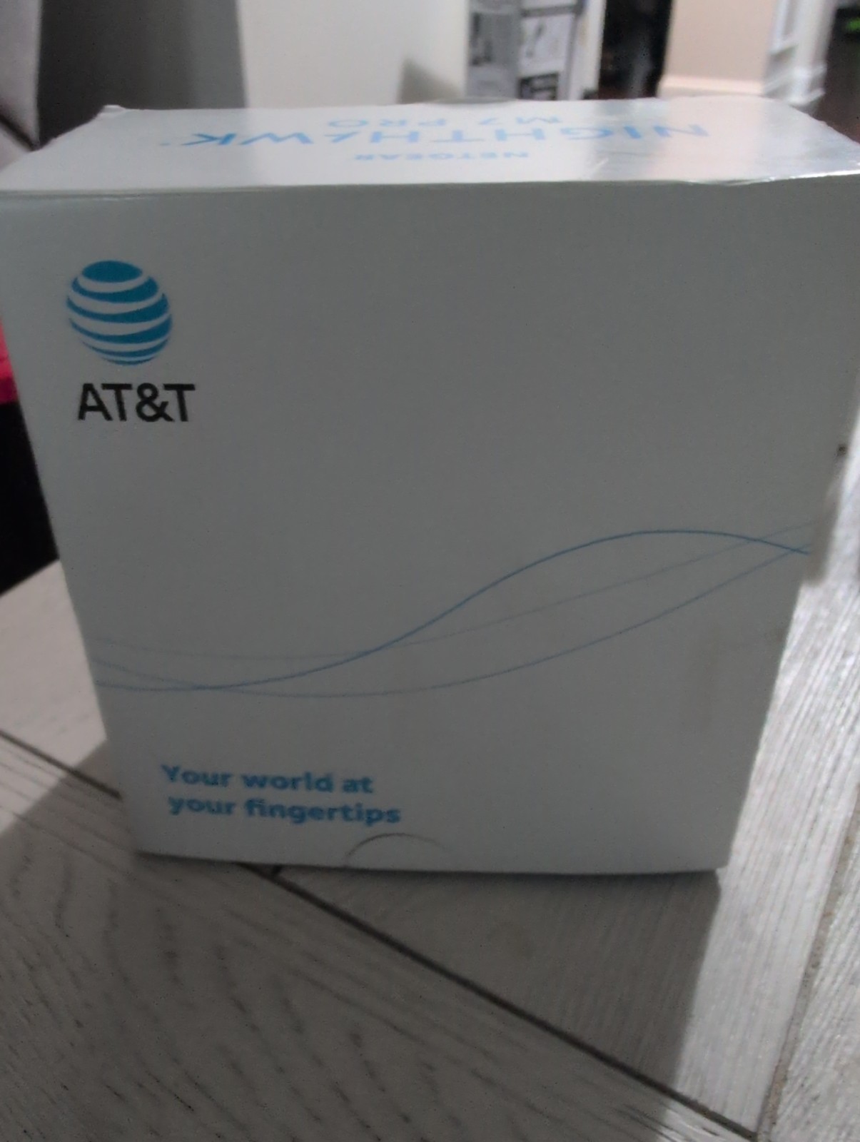 NETGEAR Nighthawk M7 Pro MR7400 AT&T 5G Wi-Fi 7 Mobile Hotspot Router - UNLOCKED