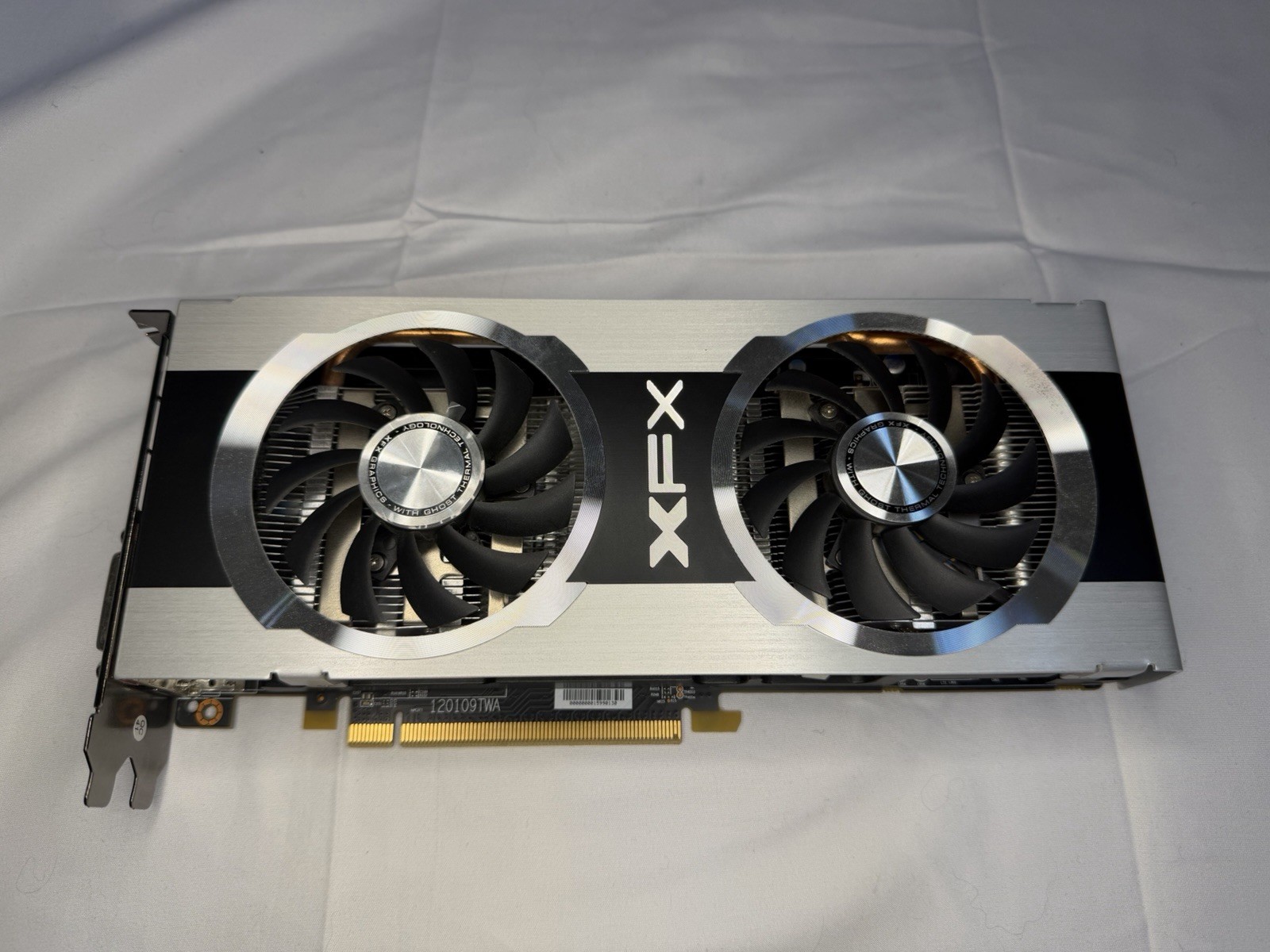 XFX 7870  2GB GDDR5 Video Graphics Card
