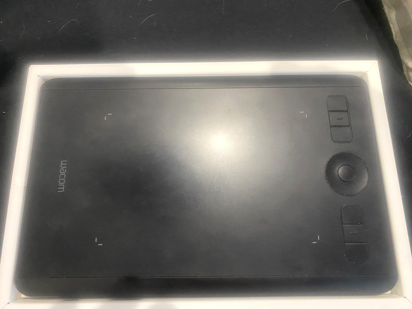 Wacom Intuos Pro Drawing Tablet PTH-460 AS IS NO PEN TOUCH NOT WORKING FOR PARTS