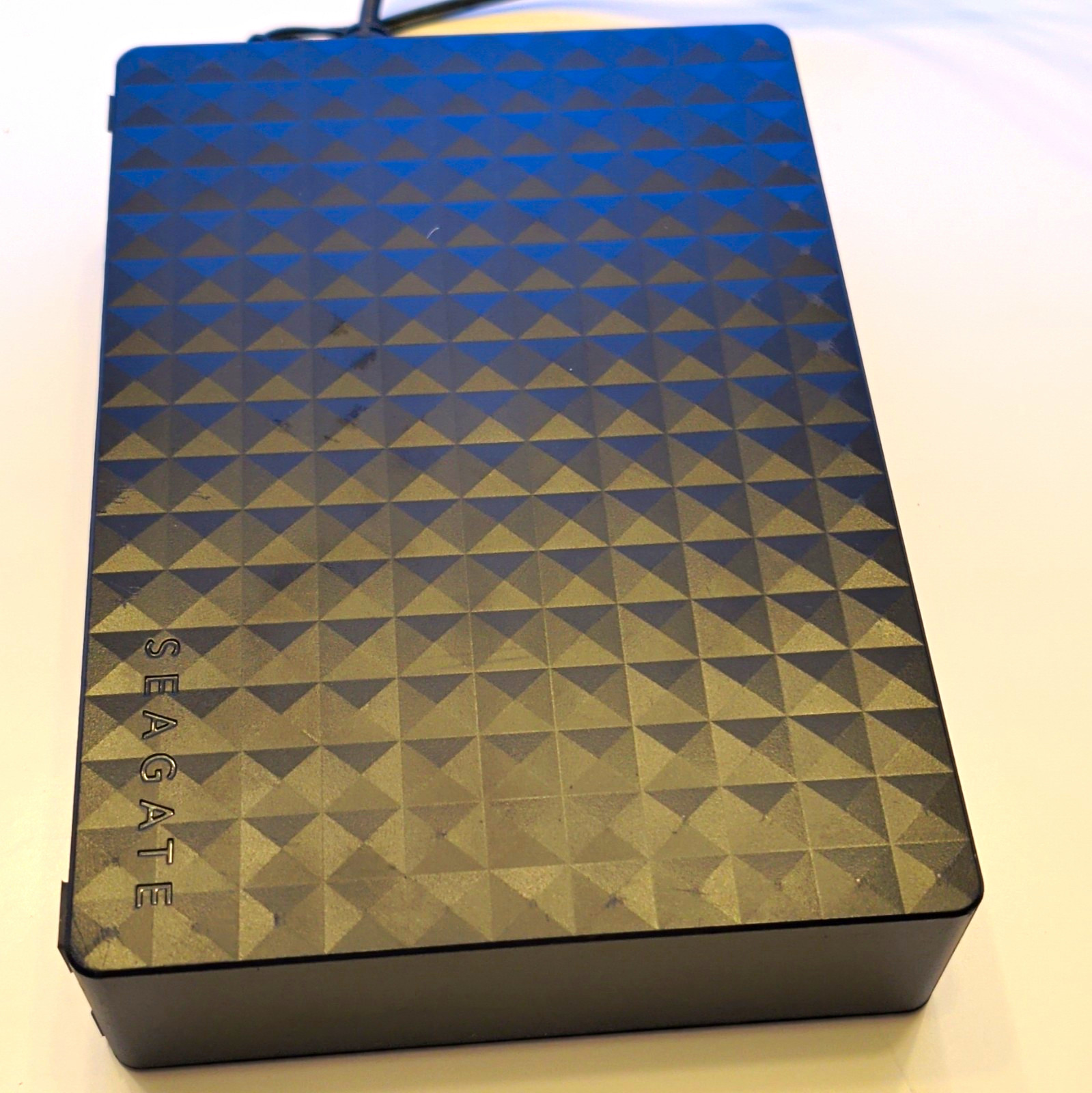 Seagate Expansion 8TB Desktop External HDD USB 3.0 Black SRD0NF2