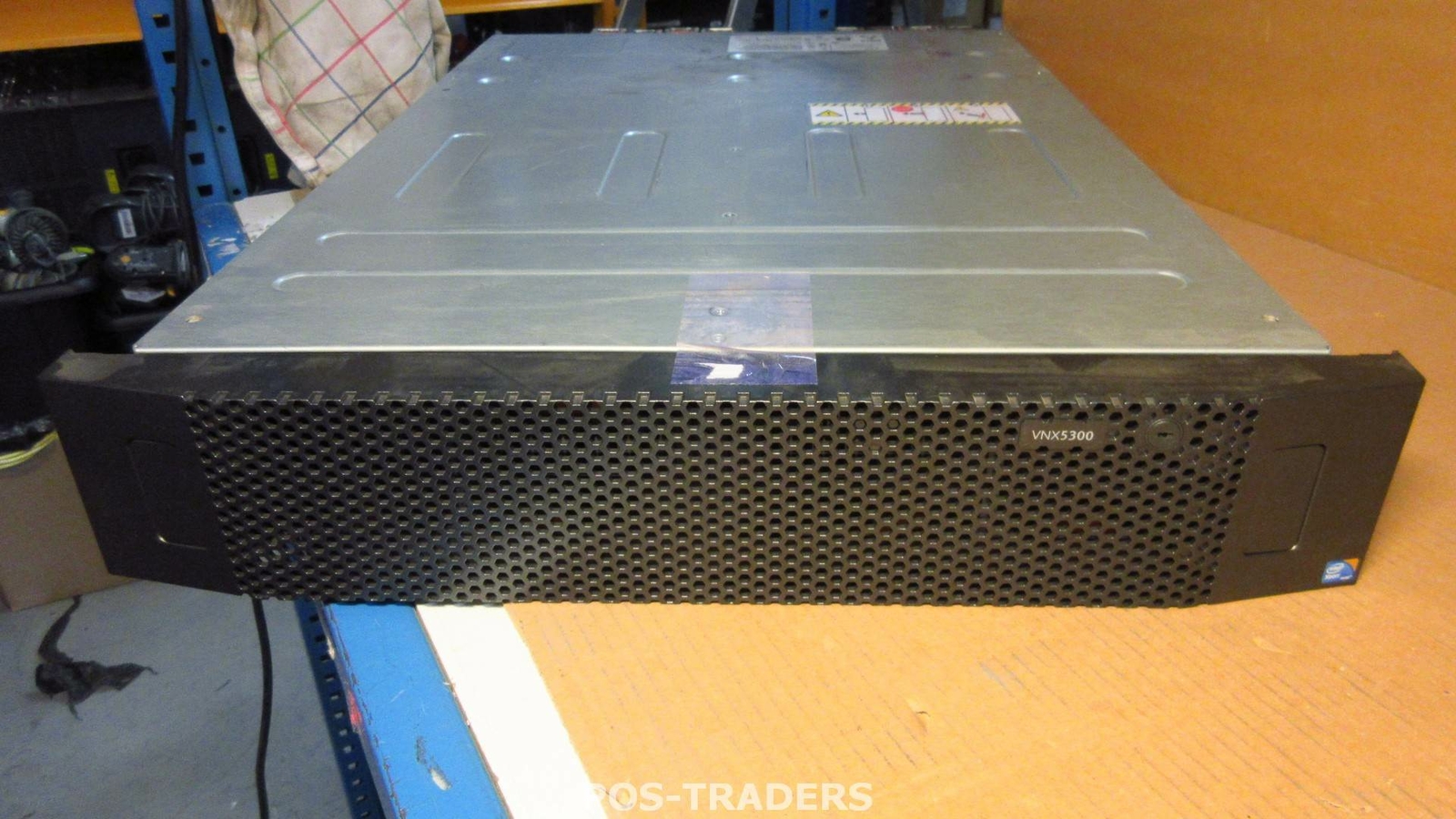 EMC VNX5300 TRPE VNX Storage Controller Data Mover 100-563-109 - EXCL MODULES