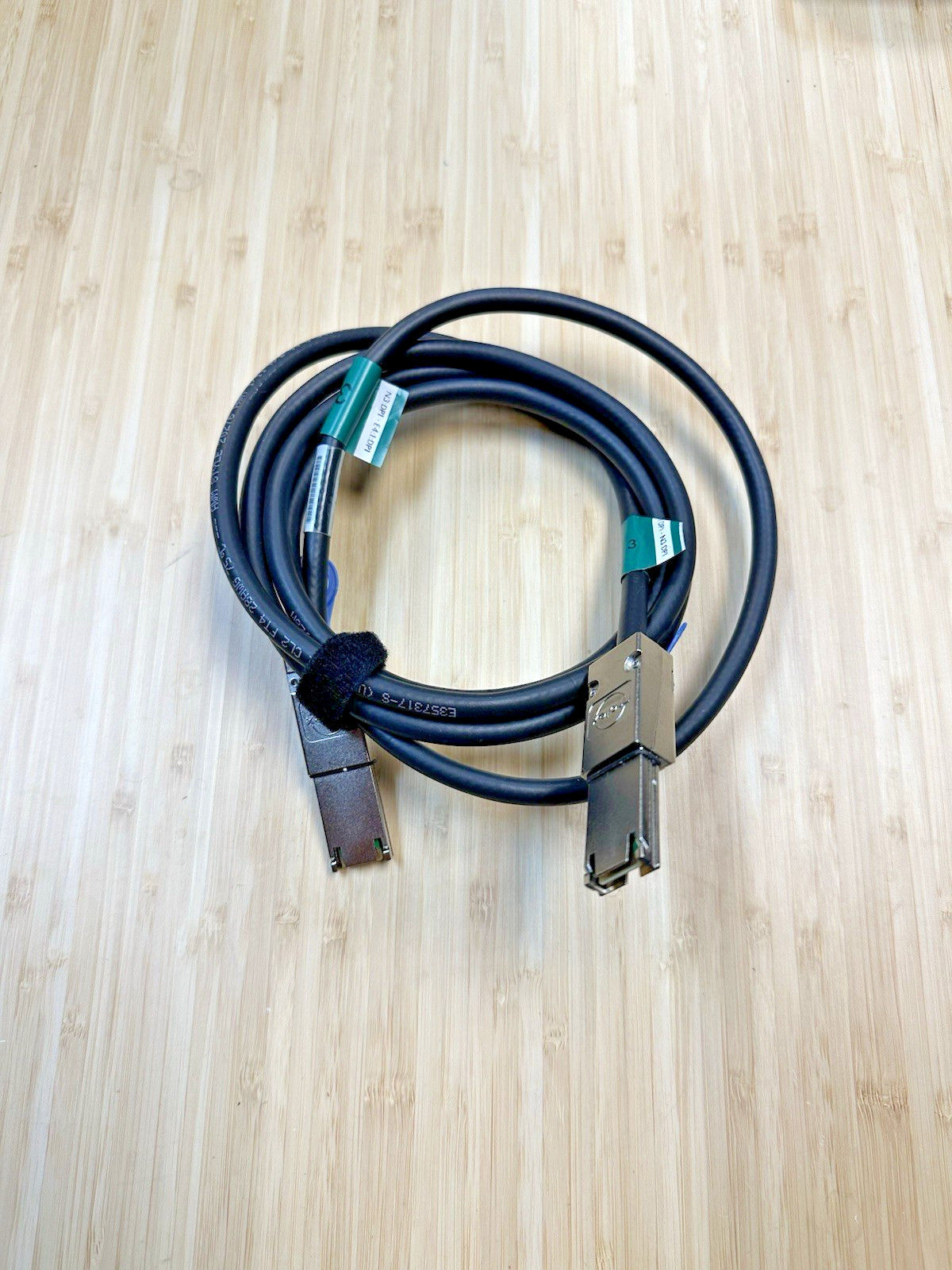 HP HPE External Mini SAS Cable 407344-003 2 meters 2M 6.5ft SFF8088 SFF 8088