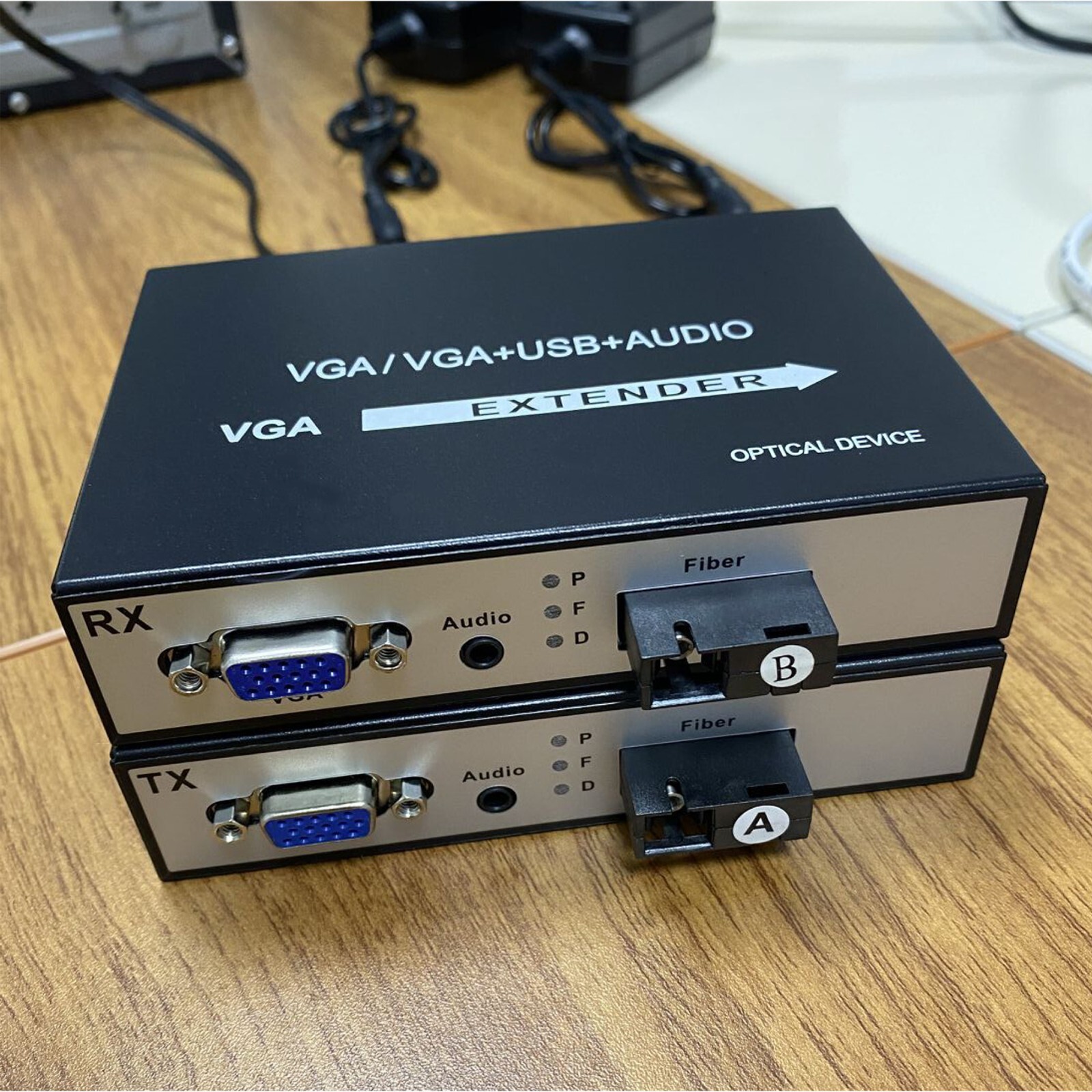 VGA Fiber Converters SC with 3.5mm Audio Singlemode up 20Km Uncompressed 1 set
