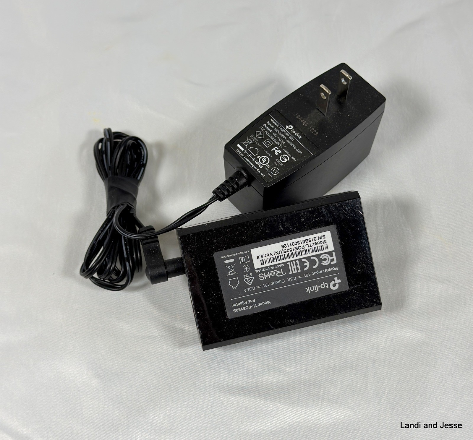 TP- link TL-POE150S Gigabit Power Over Ethernet Injector Adapter Poe