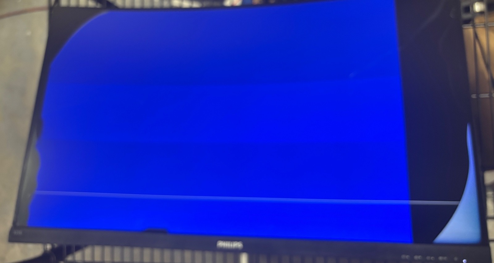 PHILIPS 32-Inch QHD Curved Monitor - 325E1C CRACKED SCREEN (#325) PARTS ONLY