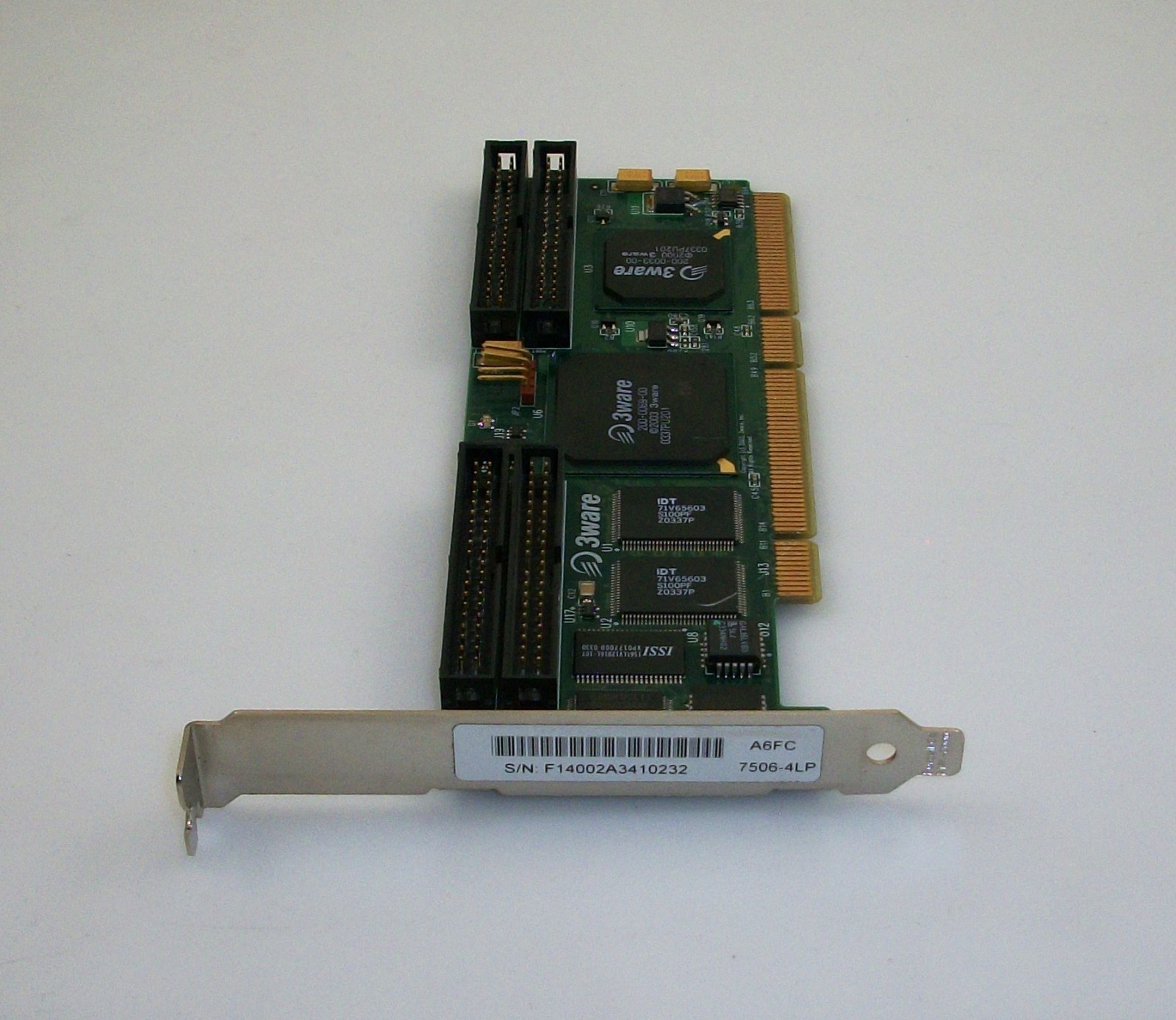 3WARE Escalade 7506-4LP IDE PCI Raid Controller with Cables 700-0129-00
