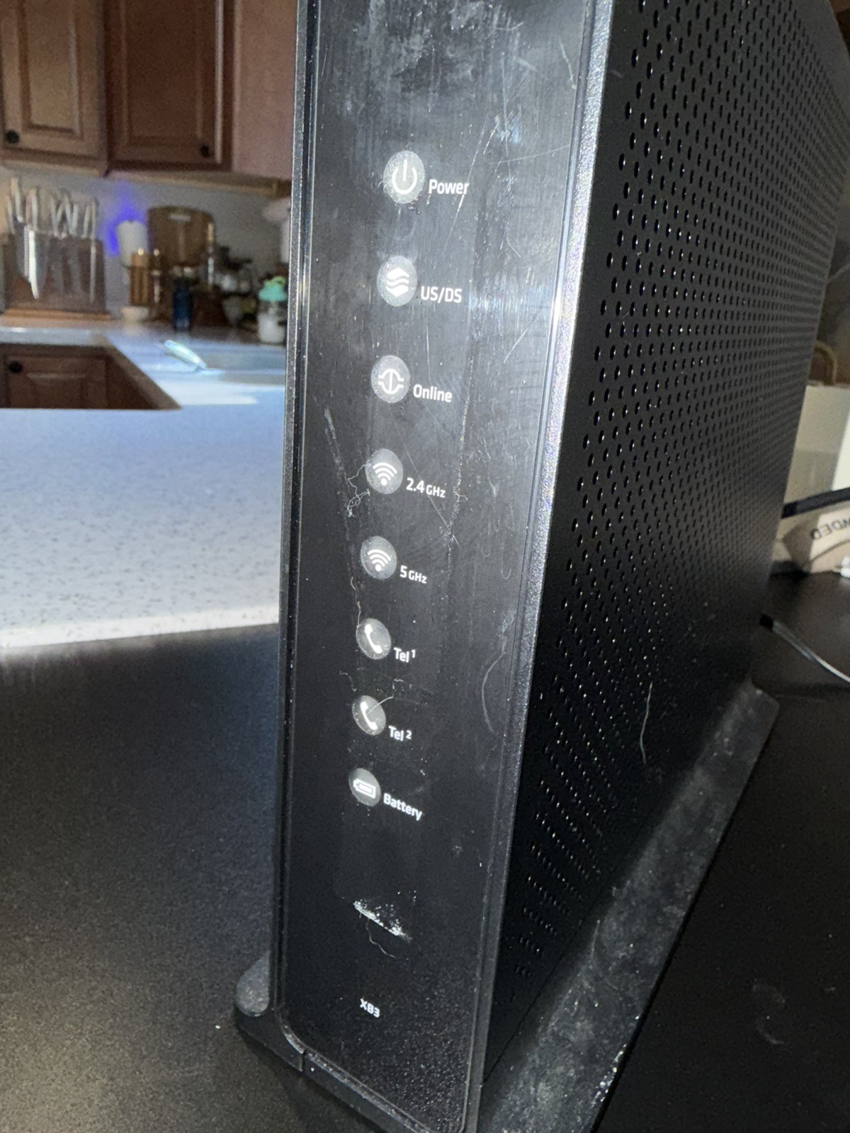 Cisco 105 Dpc3939 Xfinity Xb3 Dual Band WiFi Modem Router Voice Gateway