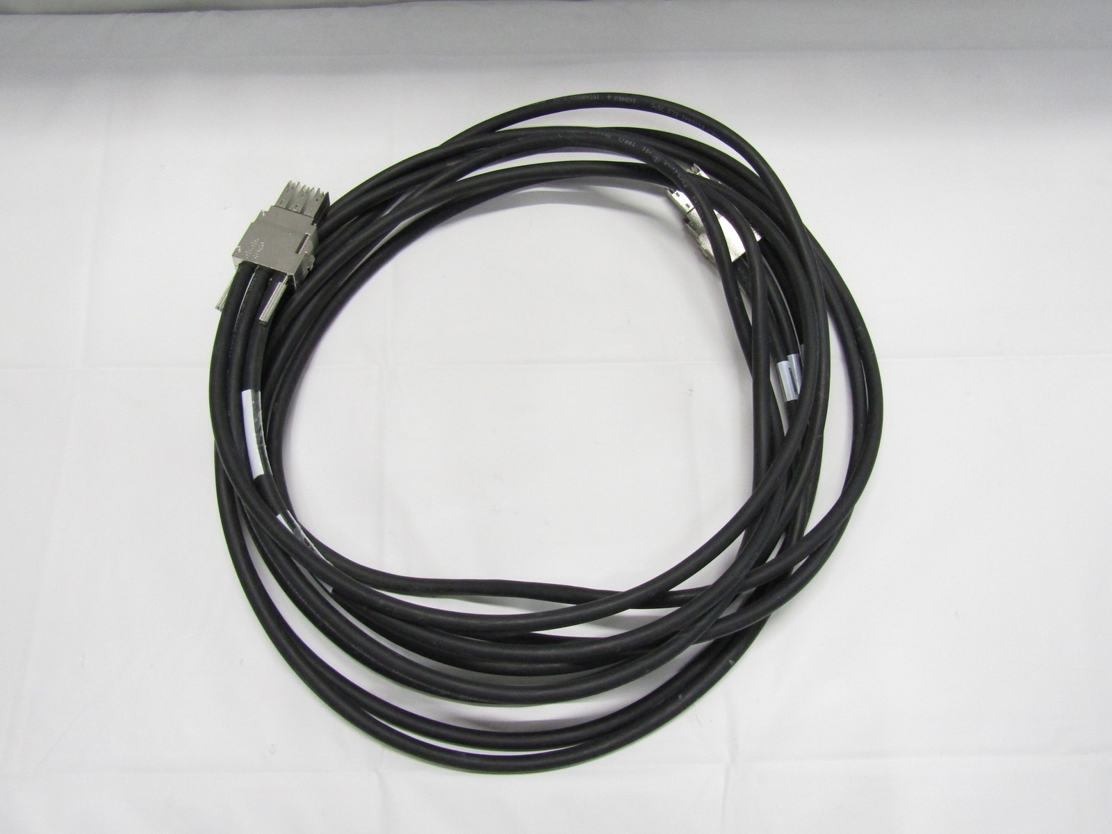 Cisco STACK-T1-3M for Catalyst 3850 StackWise Stacking Cable 800-40405-01