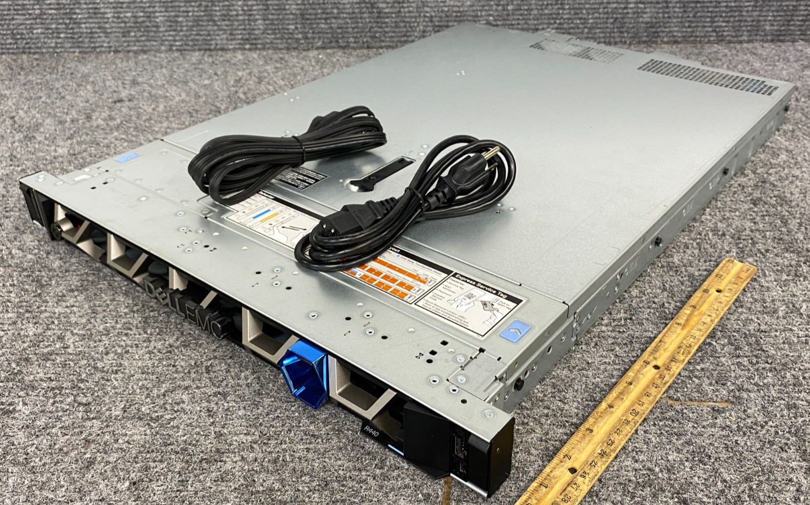 Dell EMC vSAN R440 Server w/2x Xeon Silver 4208 64GB Flash Storage HBA330 2x PSU