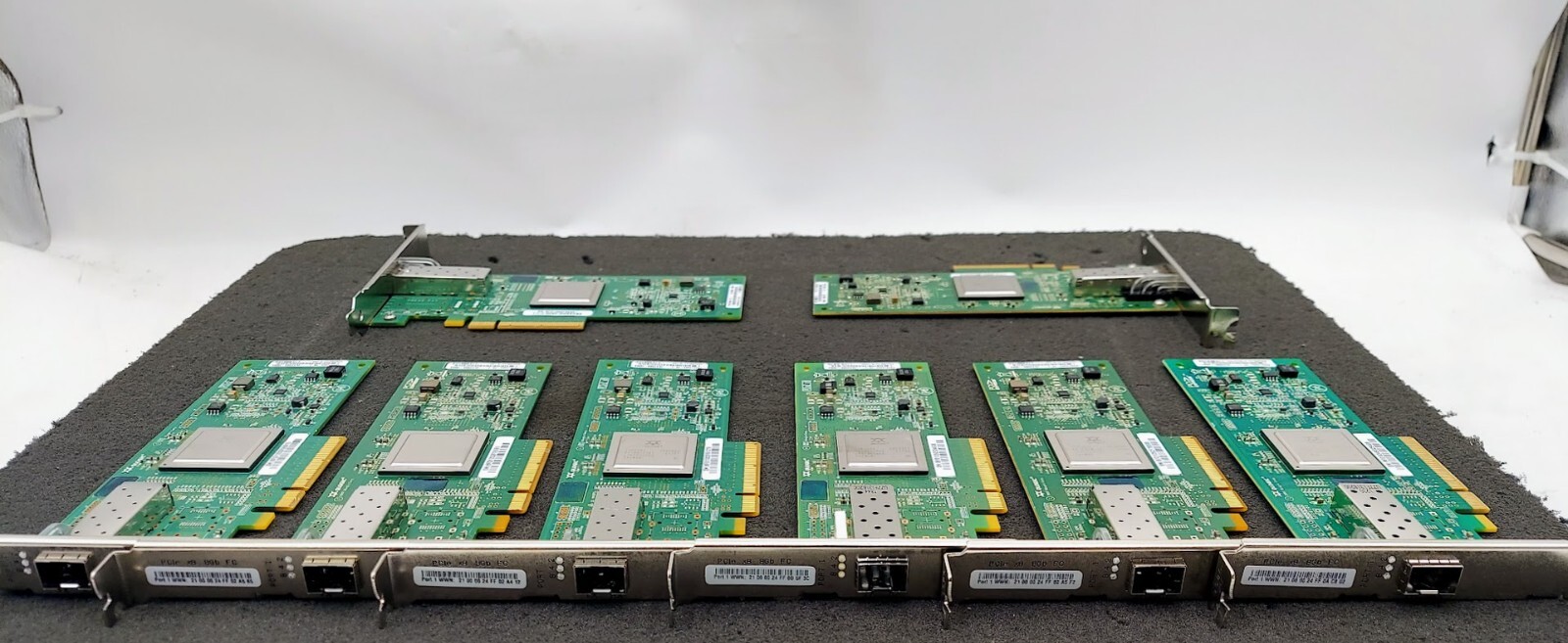 LOT OF 8 Qlogic QLE2560-IBMX 8G PCIe Single Port Fibre PX2810403-29
