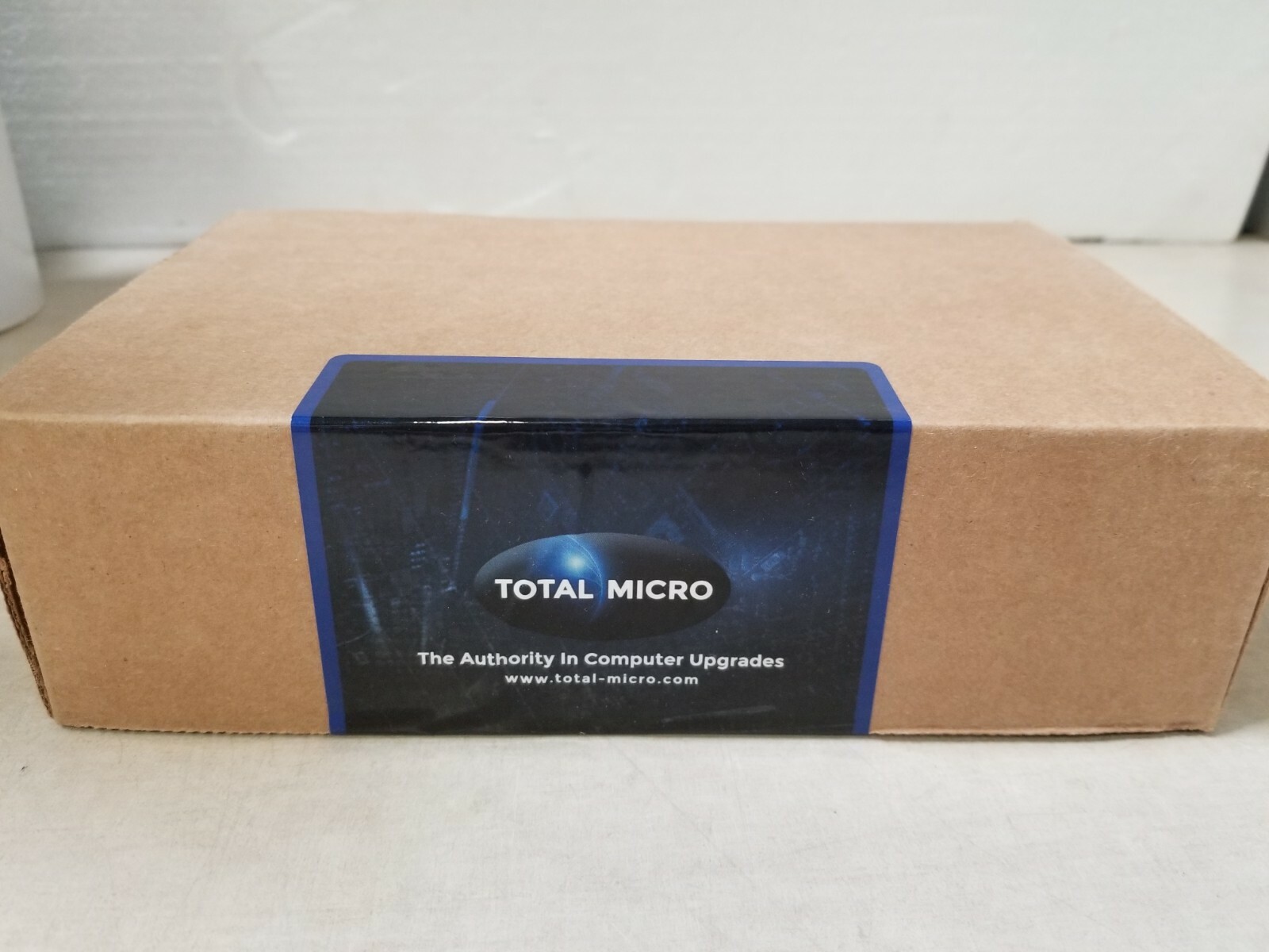 Total Micro AC Adapter 710412-001-TM