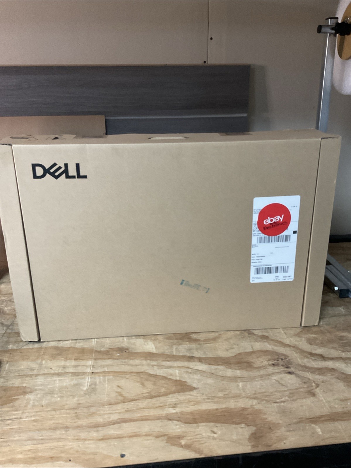 Dell Pro E2725HM 27" Class Full HD LED Monitor - 16:9 - Black