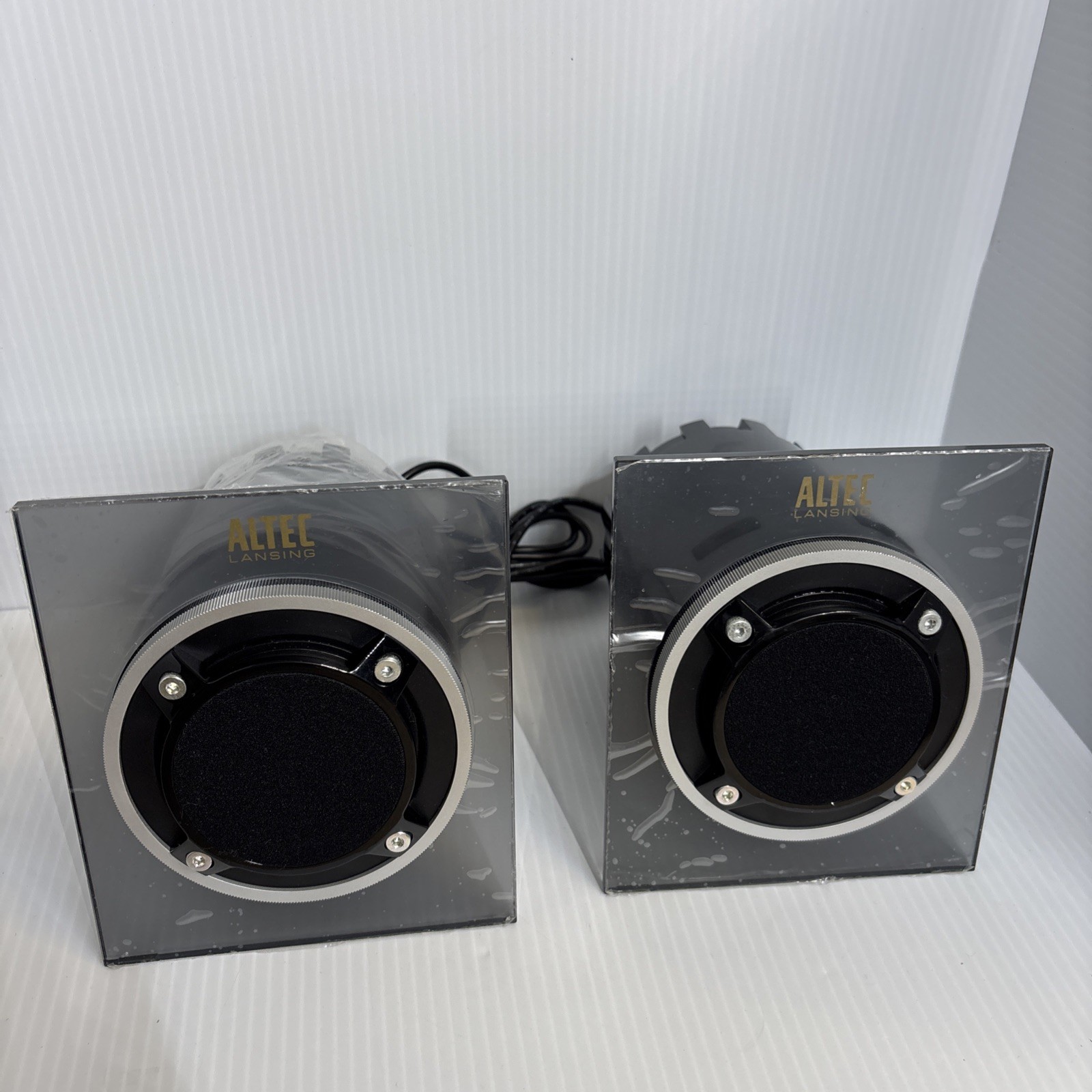 Altec Lansing Expressionist FX2020 Computer PC Speakers Black,no Power Supply