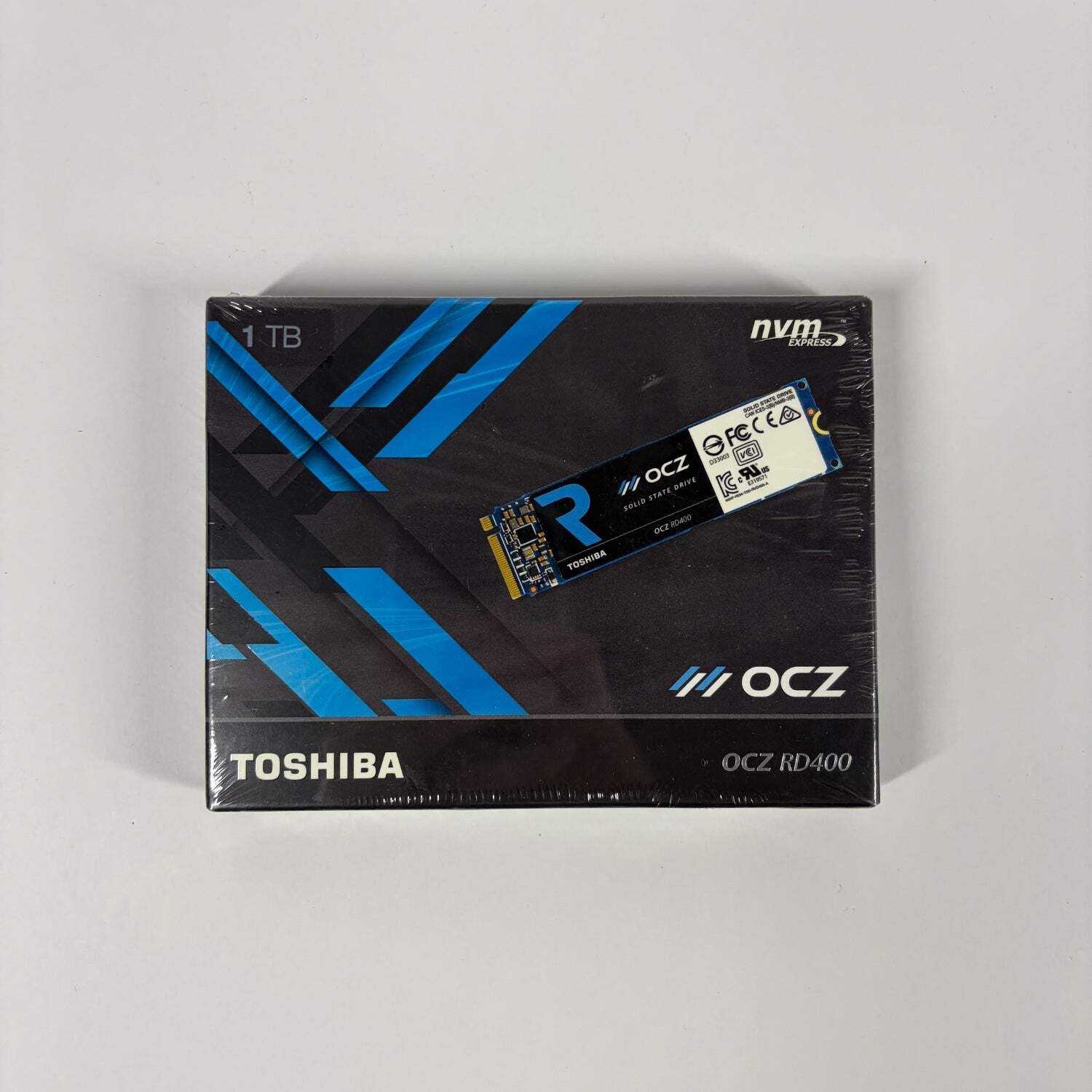 New TOSHIBA OCZ RD400 NVMe M.2 Solid-State Drive RVD400-M22280-1T