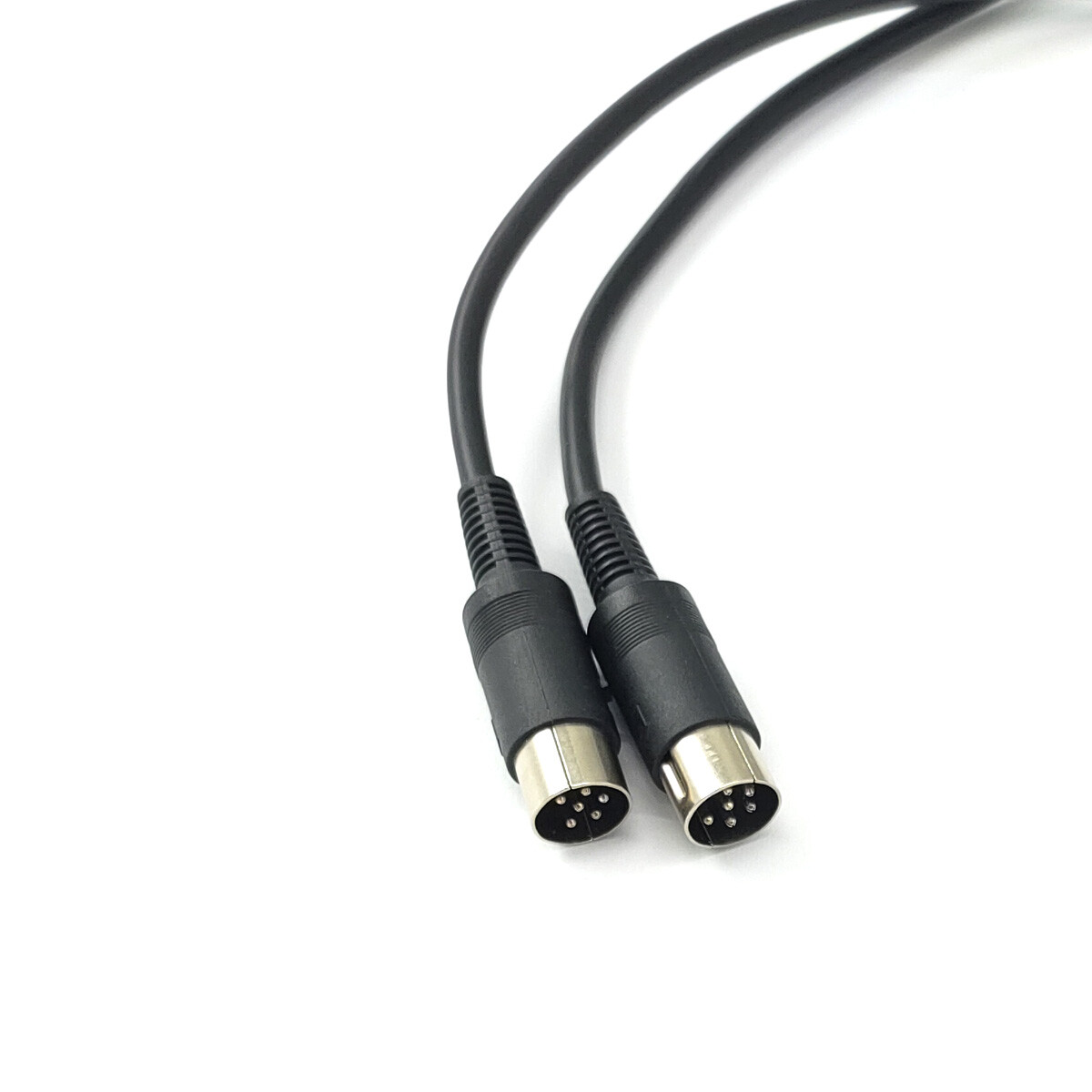 Commodore Serial 6 Pin DIN Cable C16 C64 C64C C128 VIC 20 / 1 Metre