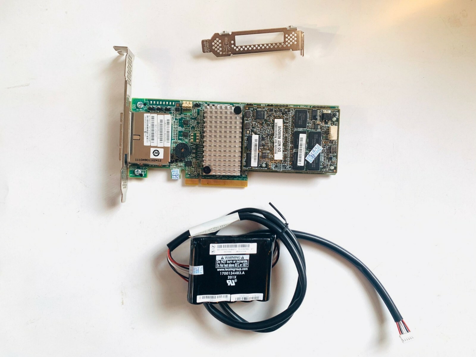 Intel RS25SB008 6Gb/s PCI-E SAS 1GB Controllers RAID Cards + Battery