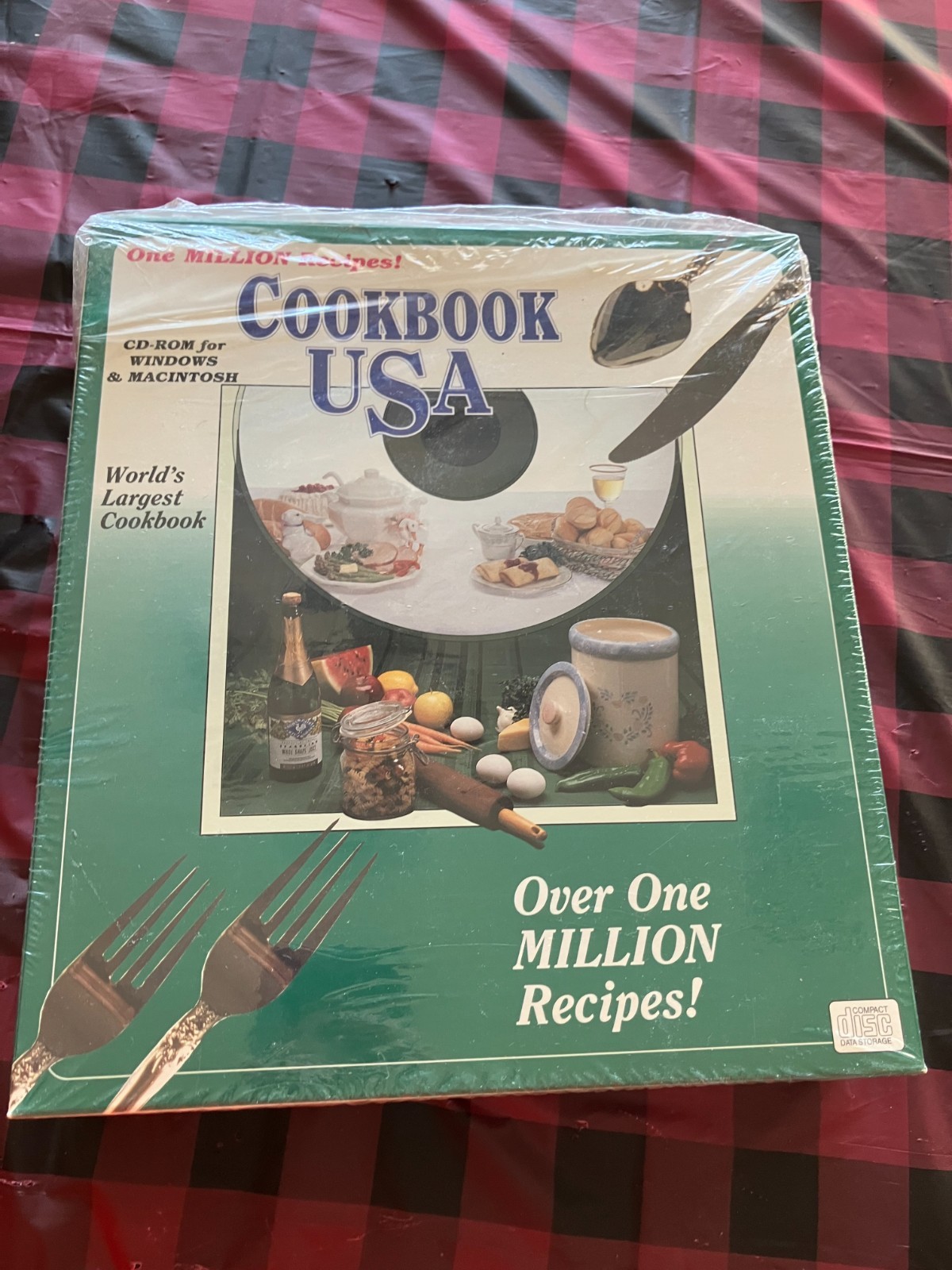 COOKBOOK USA (PC 1995) ONE MILLION RECIPES