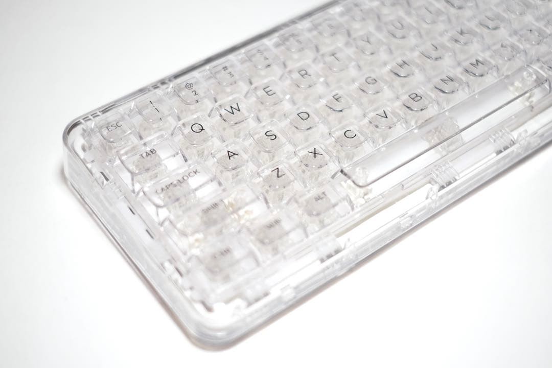 YUNZII X71 Wireless Crystal Ice Switch Gaming Keyboard US Layout Used Tested