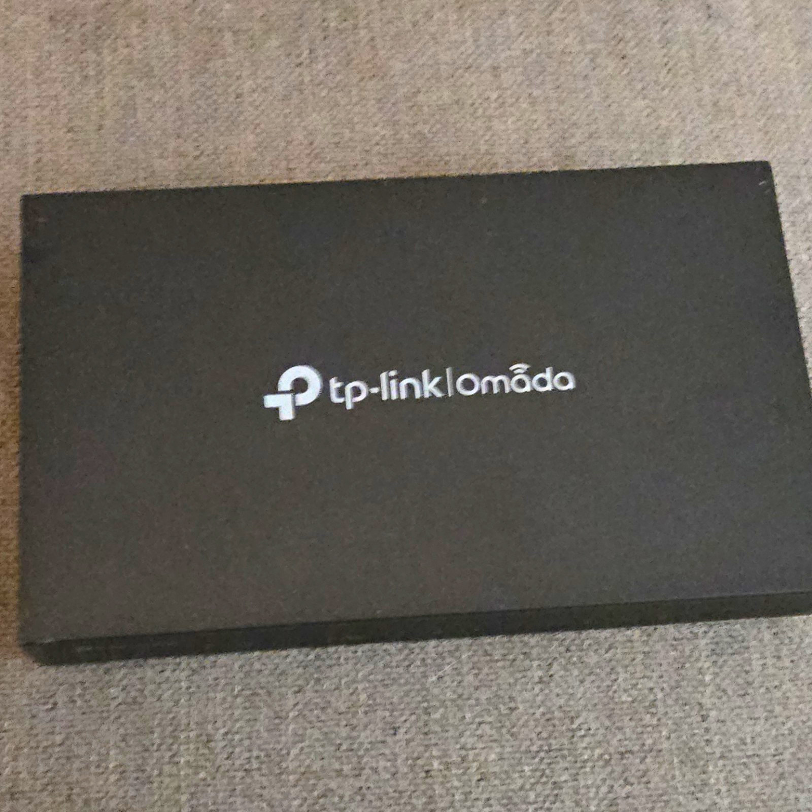 TP-LINK Omada SG2008 8-Port Gigabit Smart Switch Partially Managed L2