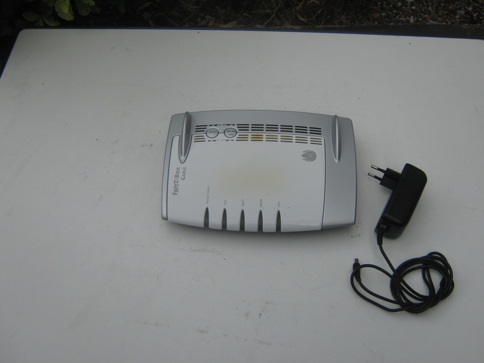 AVM FRITZBox 6490 Cable Modem 4-Port Gigabit WLAN MESH Router