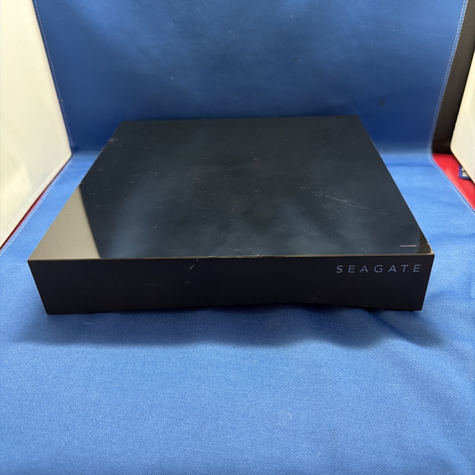 SEAGATE SRN22C CLOUD NETWORK DRIVE 4TB BLACK TESTED W/power CORD & USB Cable