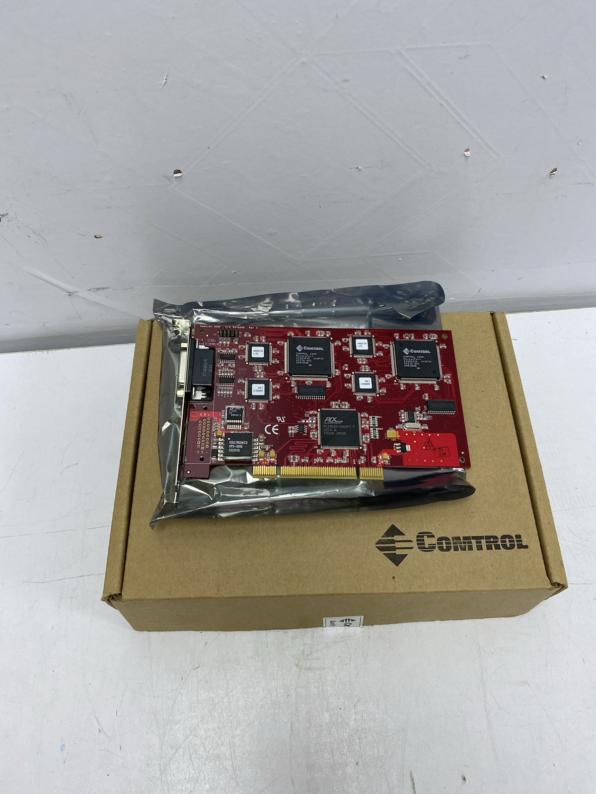 Comtrol RocketPort 5002290 Universal PCI 16-Port Rev.B