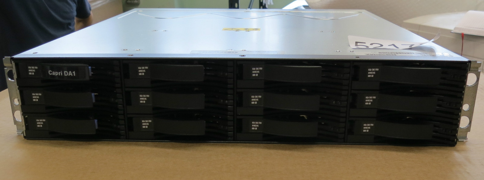 IBM System Storage EXP3000 SAS Enclosure **12 x 600GB SAS 15K 6Gbps ** 1727-HC1 