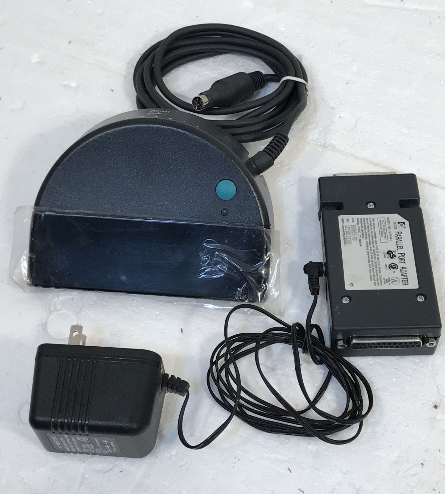 Logitech ScanMan II S-SMA2 with S-PPAA1 Parallel Interface and Power Adapter