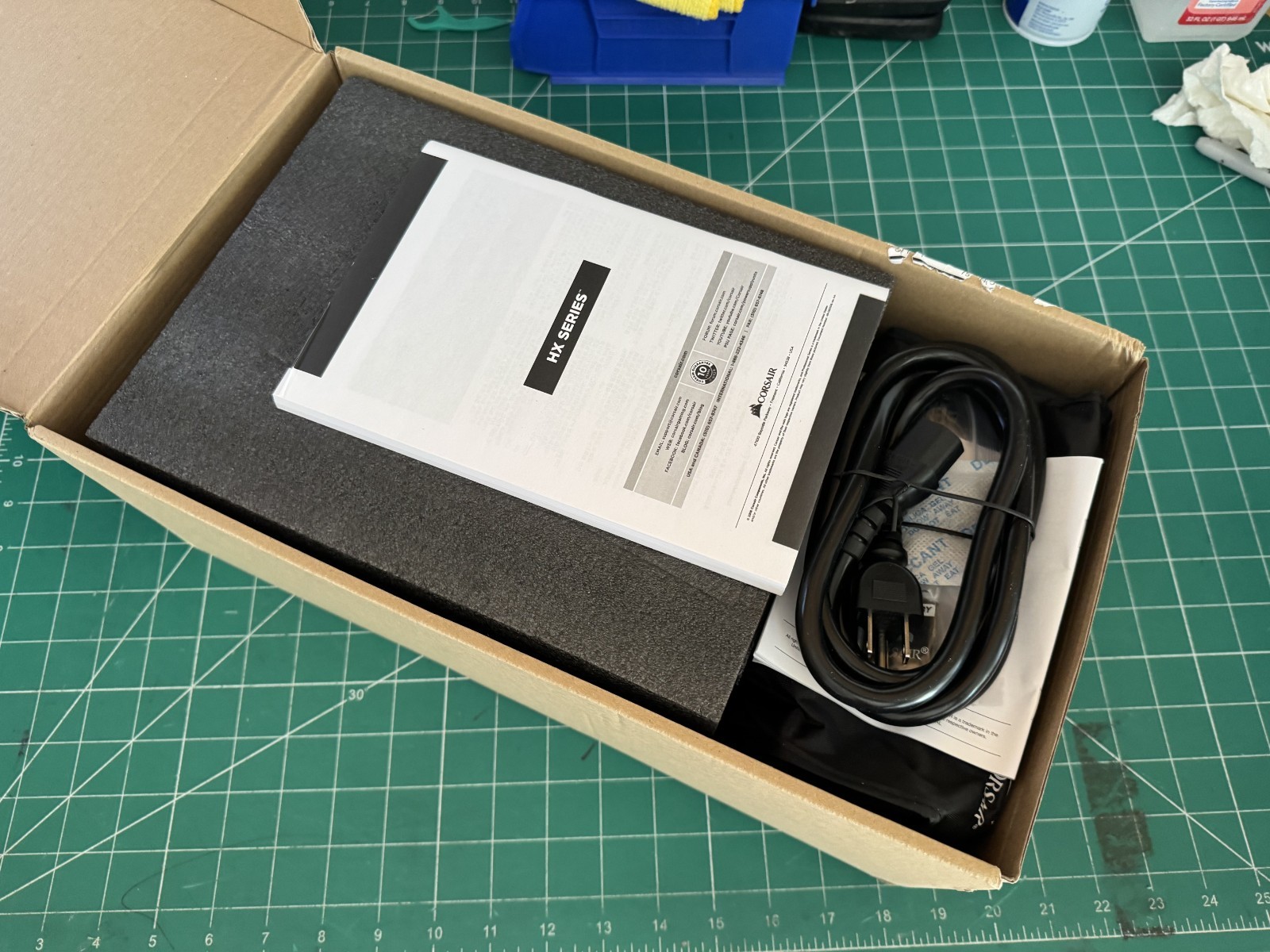 NEW Corsair HX750i RPS0002 80 Plus Platinum 750W Power Supply