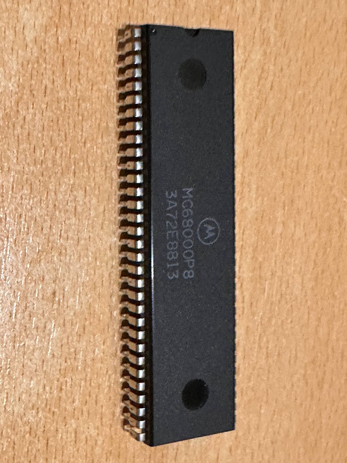 Motorola MC68000P8 Microprocessor Tested