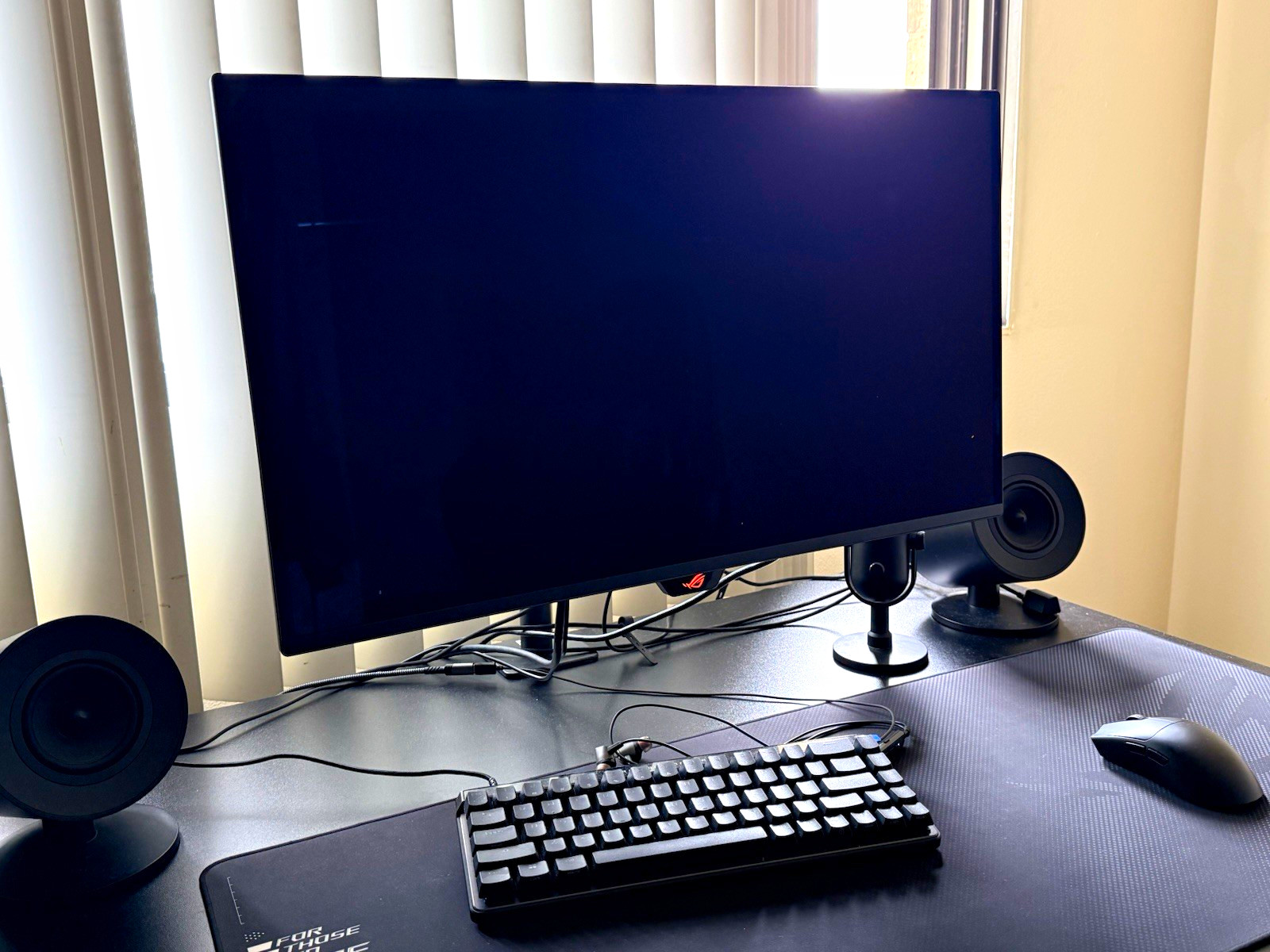 ASUS ROG Strix XG27ACDNG 27” QD-OLED 1440p 360Hz Monitor