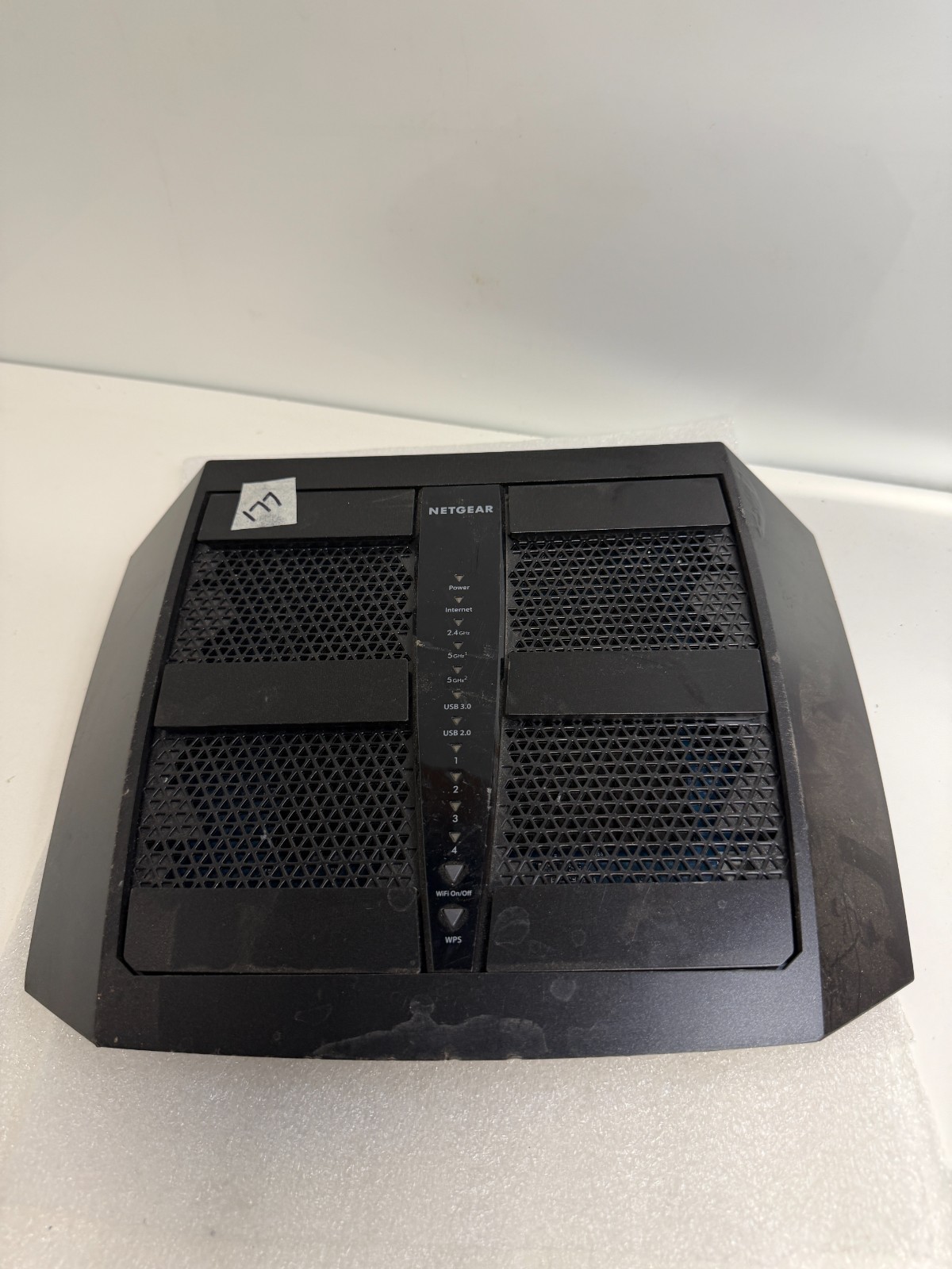NETGEAR R8000 Nighthawk X6 AC3200 Band Smart WiFi Router