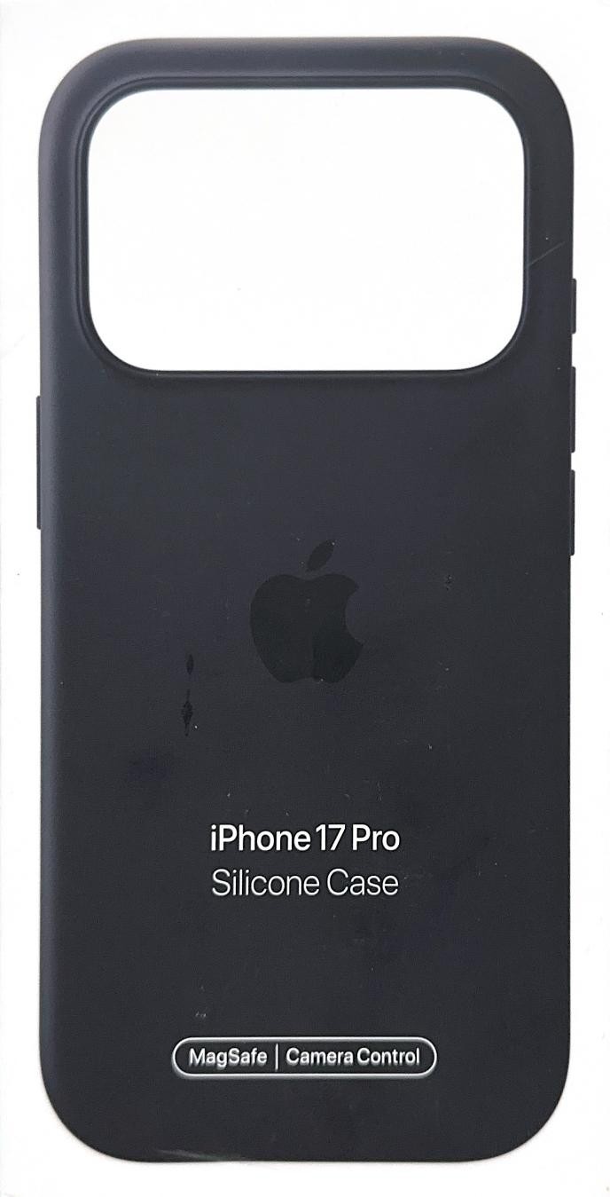 Apple iPhone 17 Pro Silicone Case with MagSafe – Black