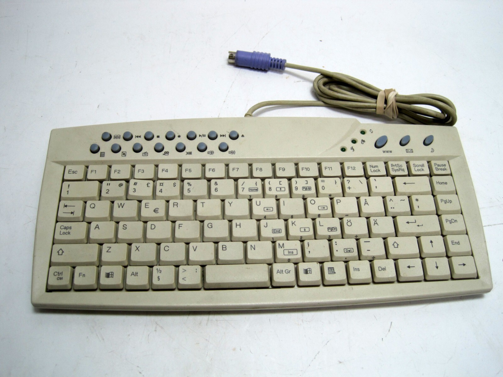 Vintage ACK-600 600m PS2 Mini Keyboard Multimedia