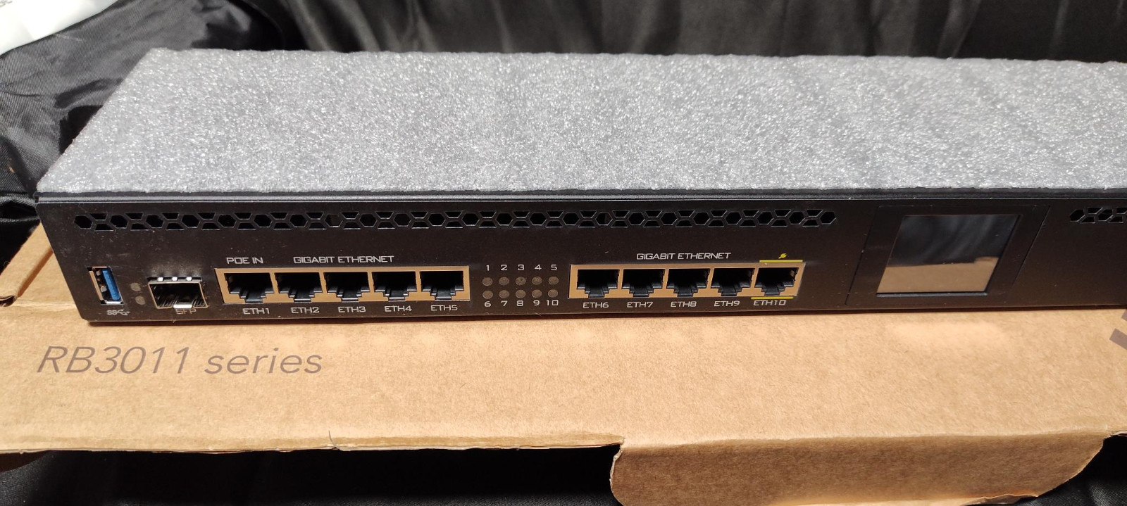 MikroTik RB3011 UiAS-RM 10 Ports Rack Mountable Gigabit Ethernet Router - NEW