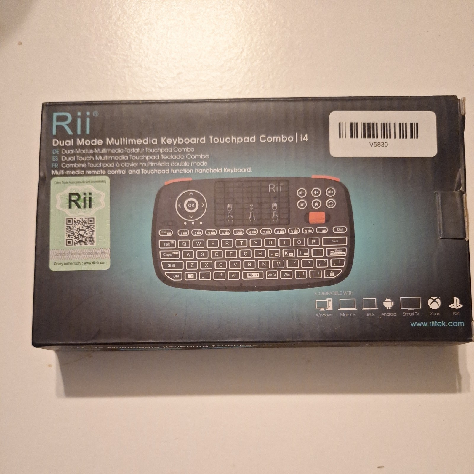 Rii i4 Dual Mode Multimedia Keyboard Touchpad Combo Bluetooth Brand New In Box