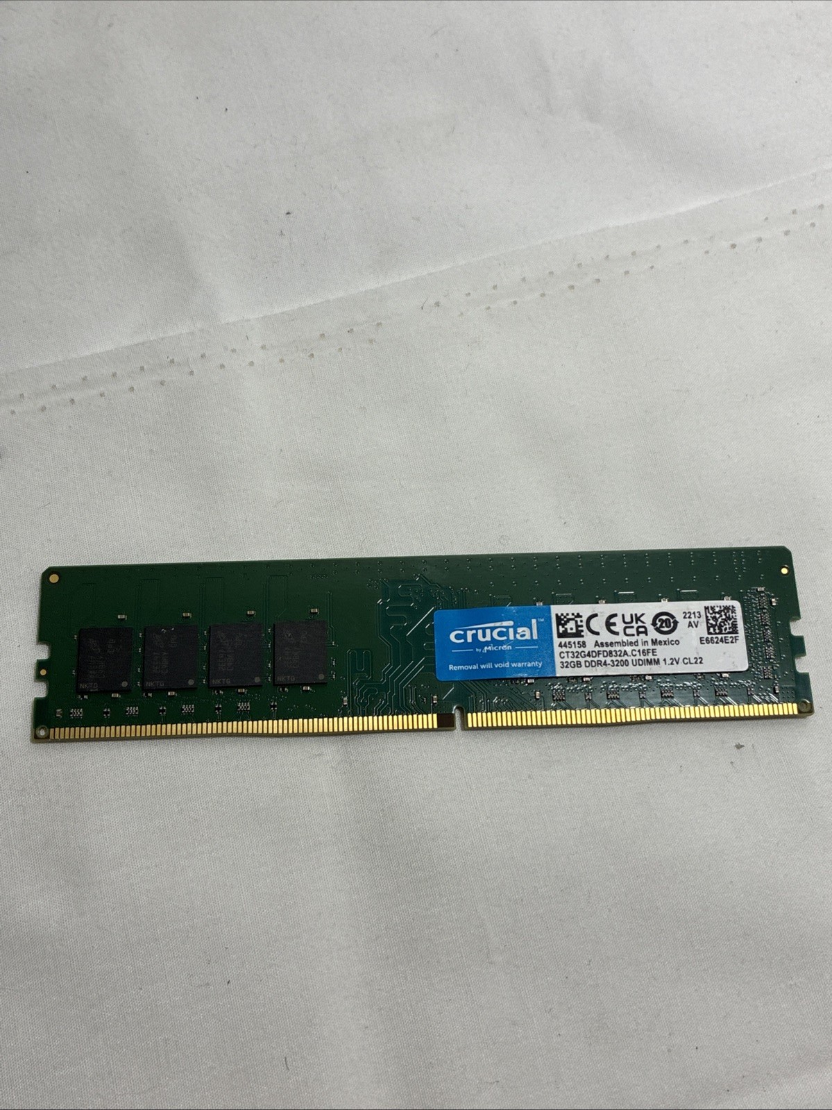 Crucial CT32G4DFD832A Memory Module - 32GB, DDR4-3200, UDIMM