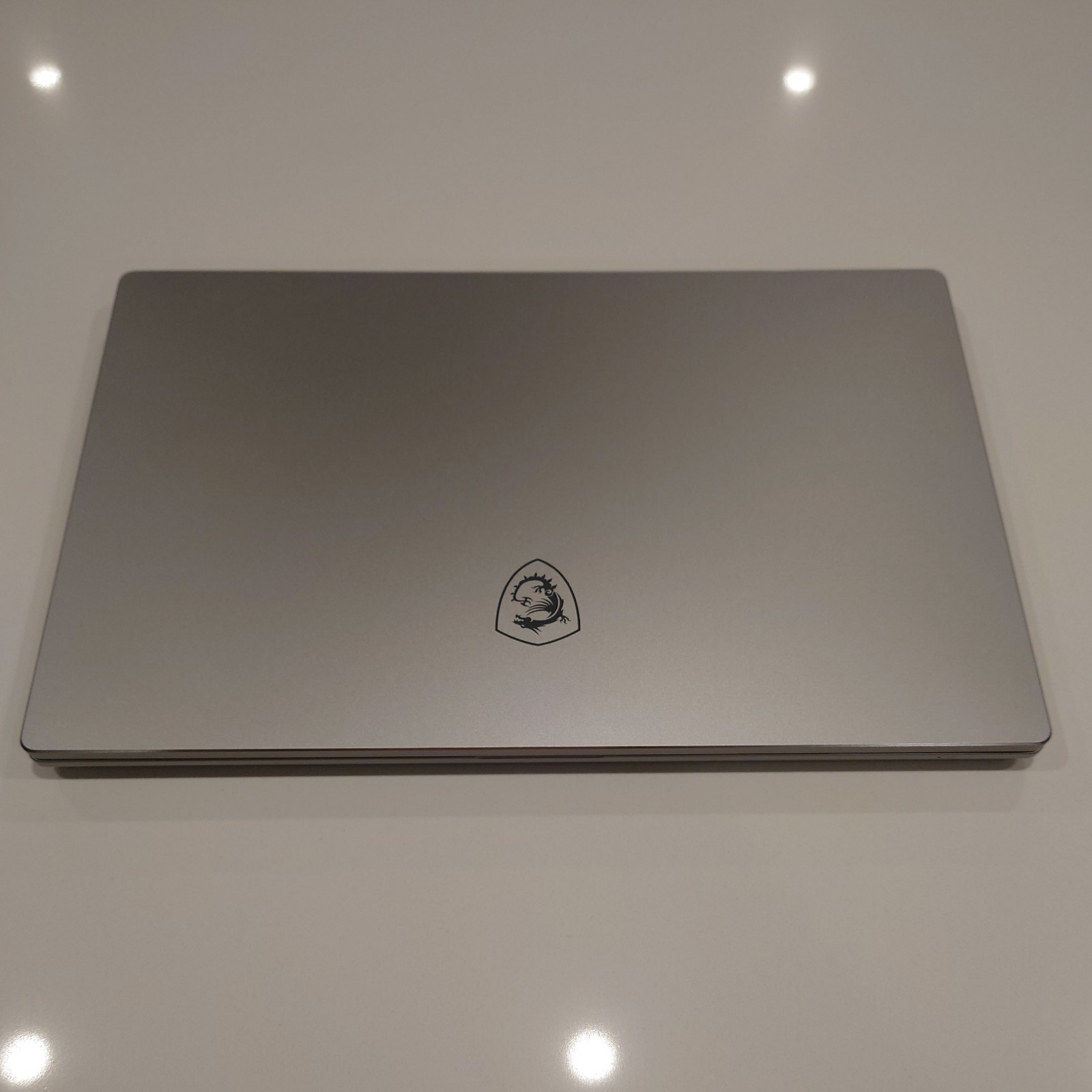 MSI WS Series WS75 10TM-492 Mobile Workstation Intel Core i9 10th Gen 10980HK (2