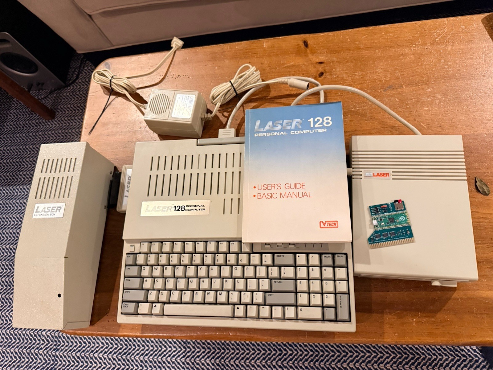 VTech Laser 128 Apple II Compatible Computer Expansion Box,Drive,Manuals Tested