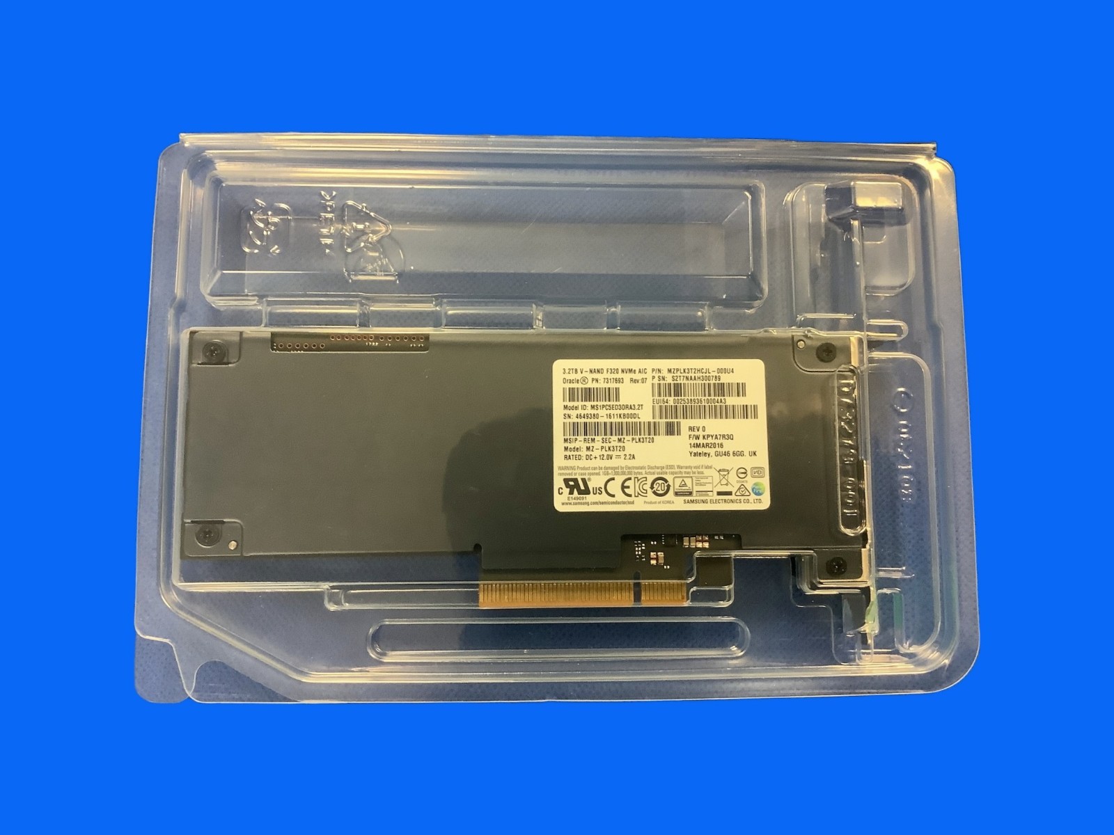 Oracle Samsung F320 3.2TB NVMe PCIe 3.0 x8 AIC SSD 7317693 MZ-PLK3T20