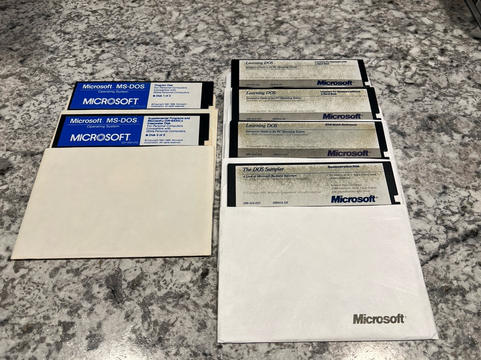 Vintage Microsoft MS-DOS Operating System & Learning DOS 5.25" 6 Floppy Disk Lot