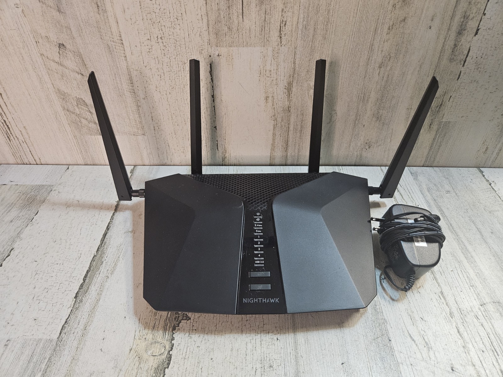NETGEAR Nighthawk AX6 6-Stream AX4300 Wi-Fi Router RAX45-100NAS