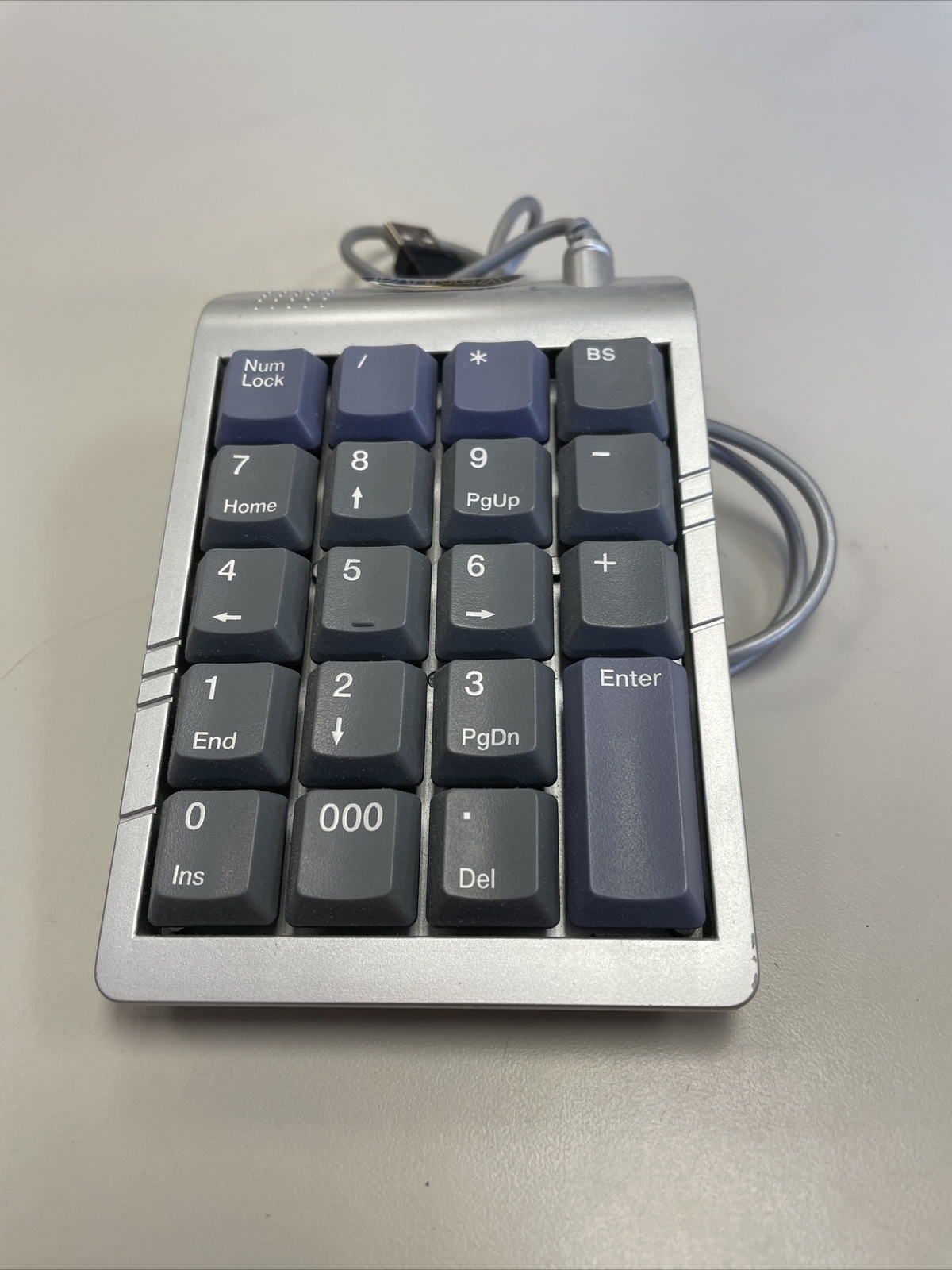 Dynex Model DX-NBKP20 keypad