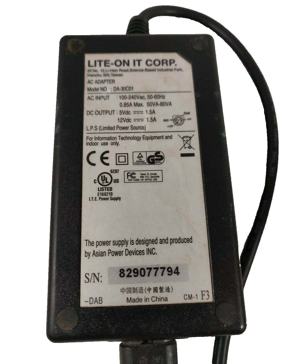 AC ADAPTER LITE ON IT CORP.  MODEL DA-30C01
