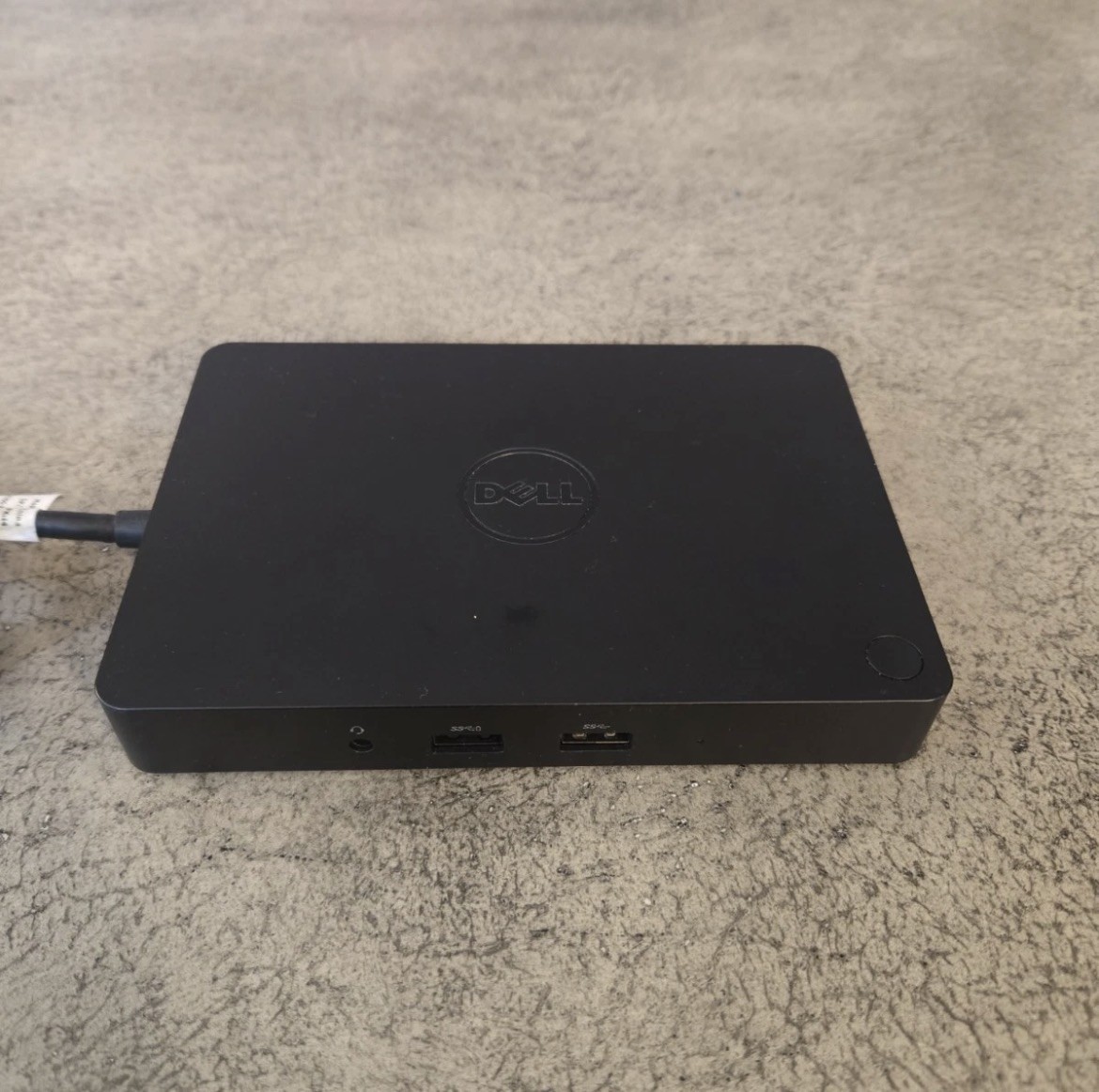 Slightly Used Dell WD15 4K Monitor Dock with USB-C and 180W Adapter