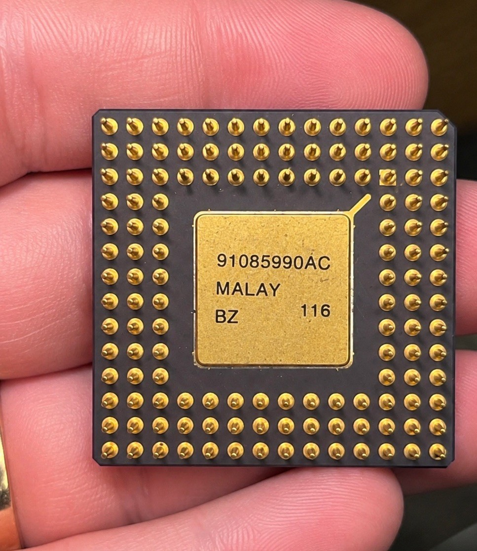 Intel i386 80386 CPU Processor 25MHz PGA 1-Core A80386DX-25 25MHz Bus 0KB